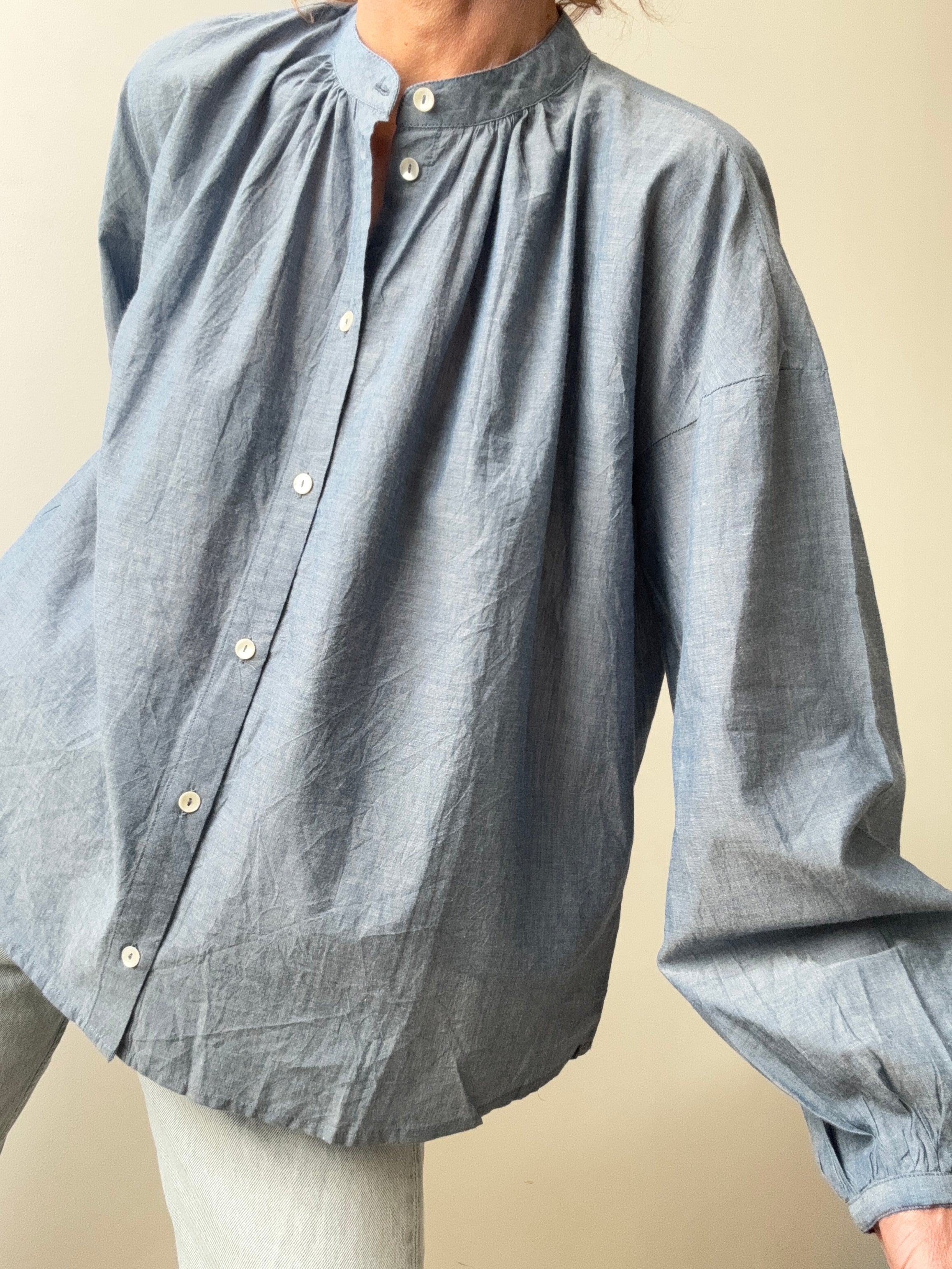Skall Studio Cilla Shirt Chambray | Shirts