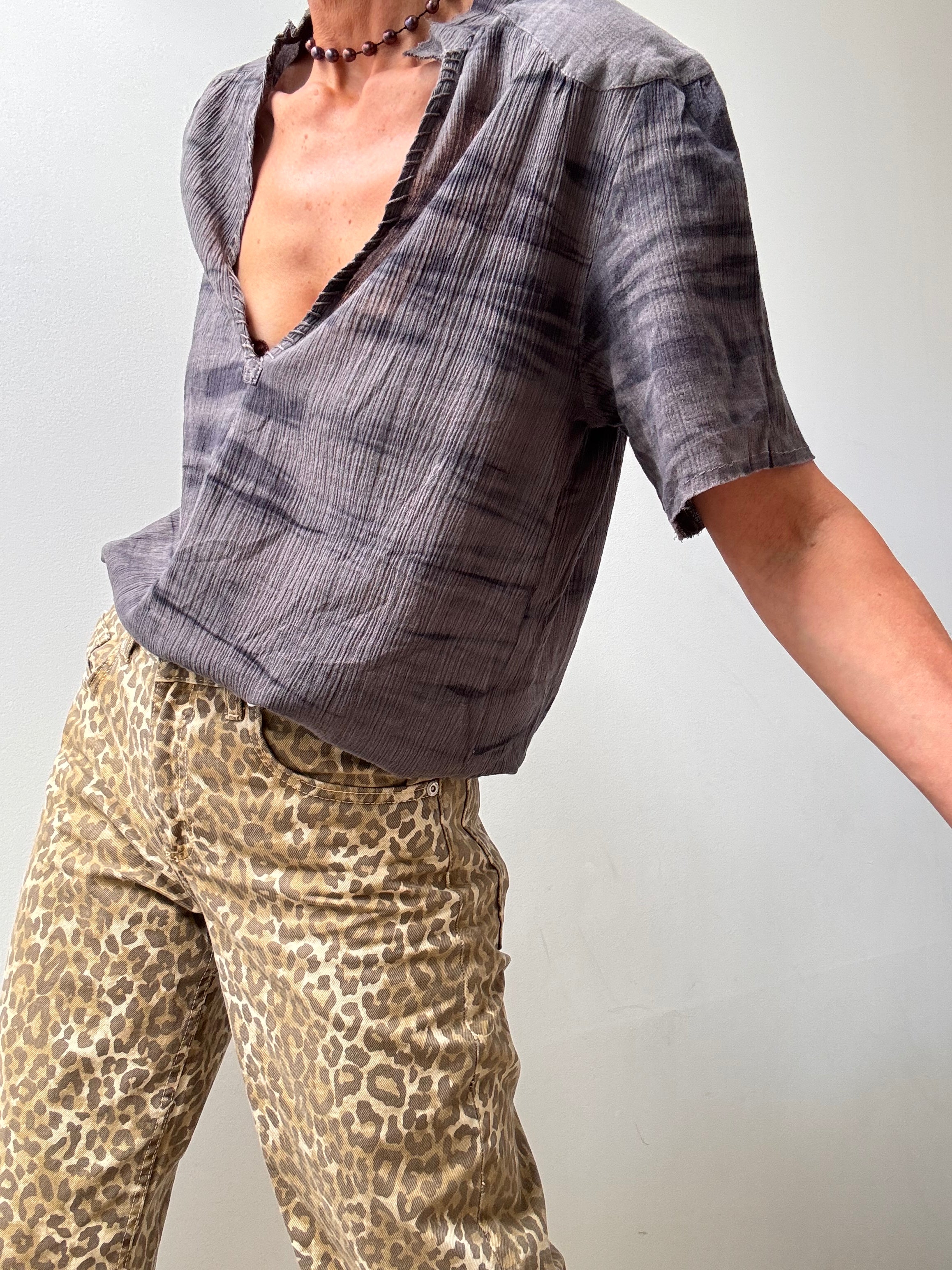 Tassy Cotton Gauze Top Charcoal | Tops