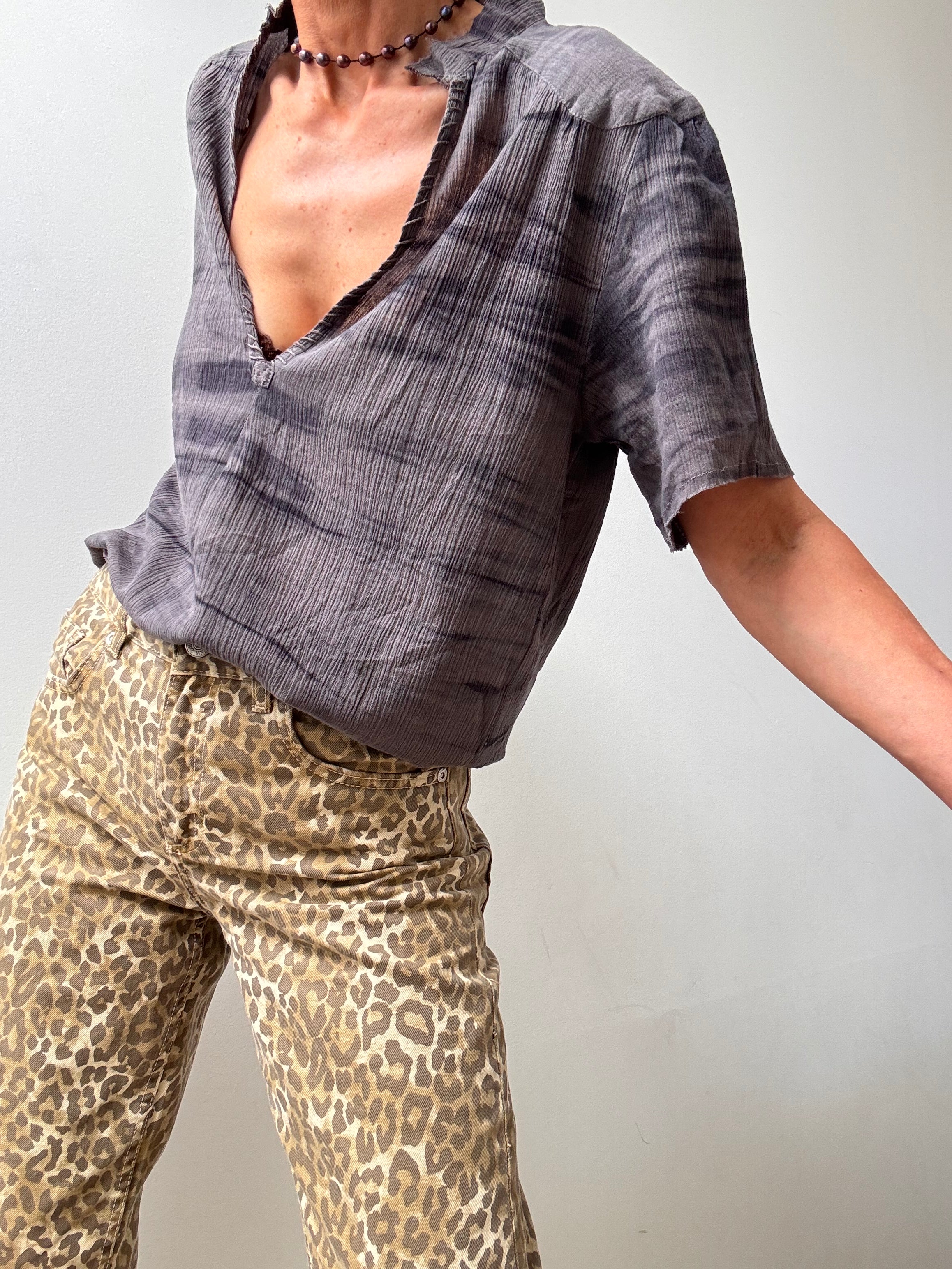Tassy Cotton Gauze Top Charcoal | Tops