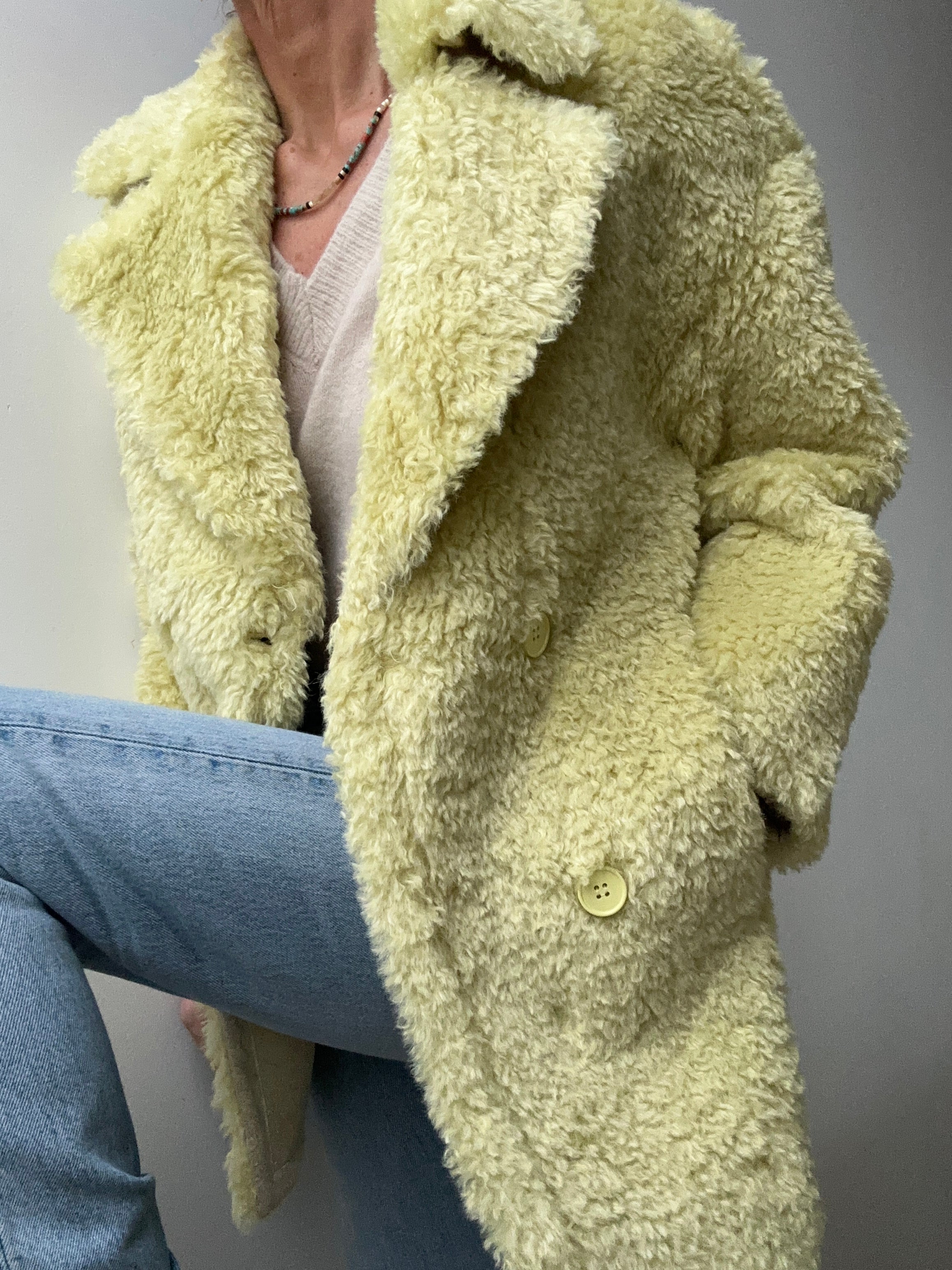 Future Nomads Jackets One Size Fluffy Jacket Lime