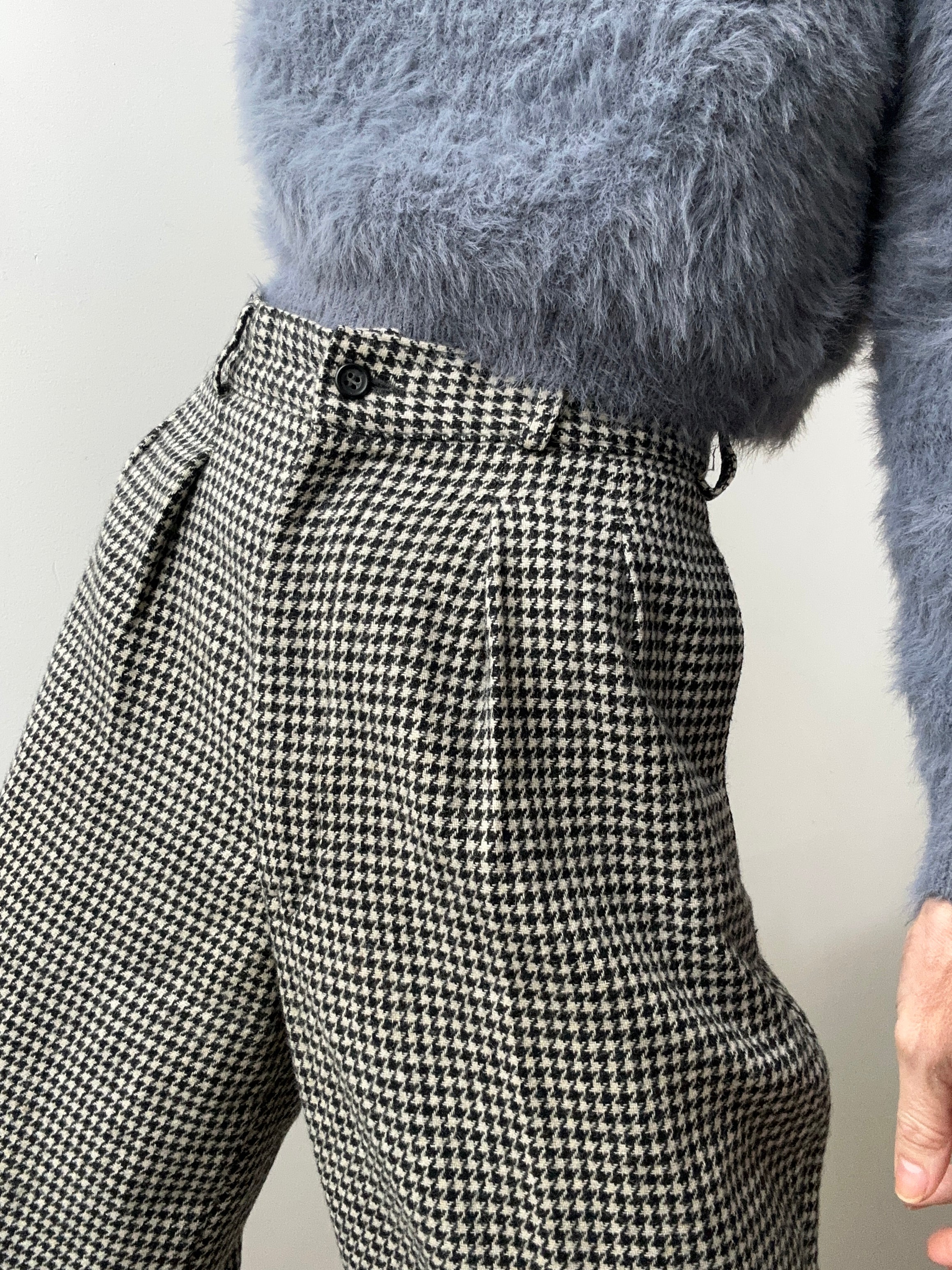 Future Nomads Pants Med-Large Black & White Houndstooth Vintage Pant