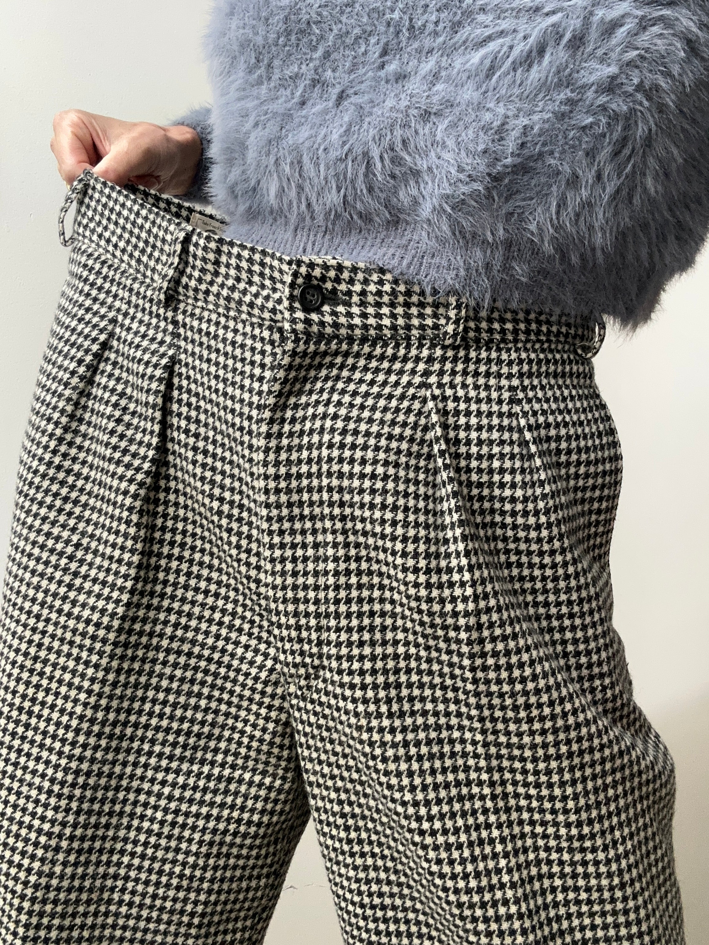 Future Nomads Pants Med-Large Black & White Houndstooth Vintage Pant