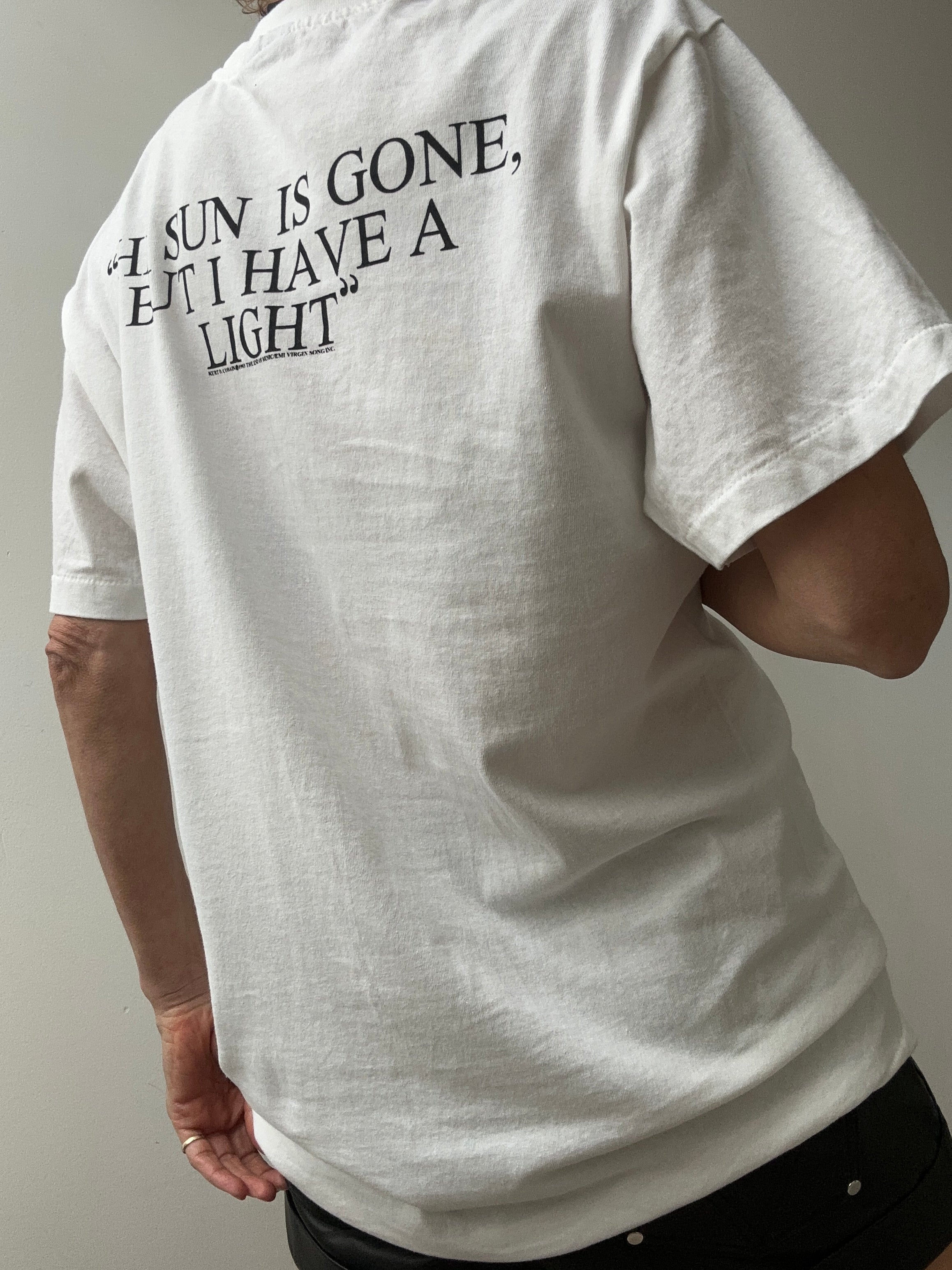 Future Nomads Tops Vintage Style Tee Kurt Cobain White 22
