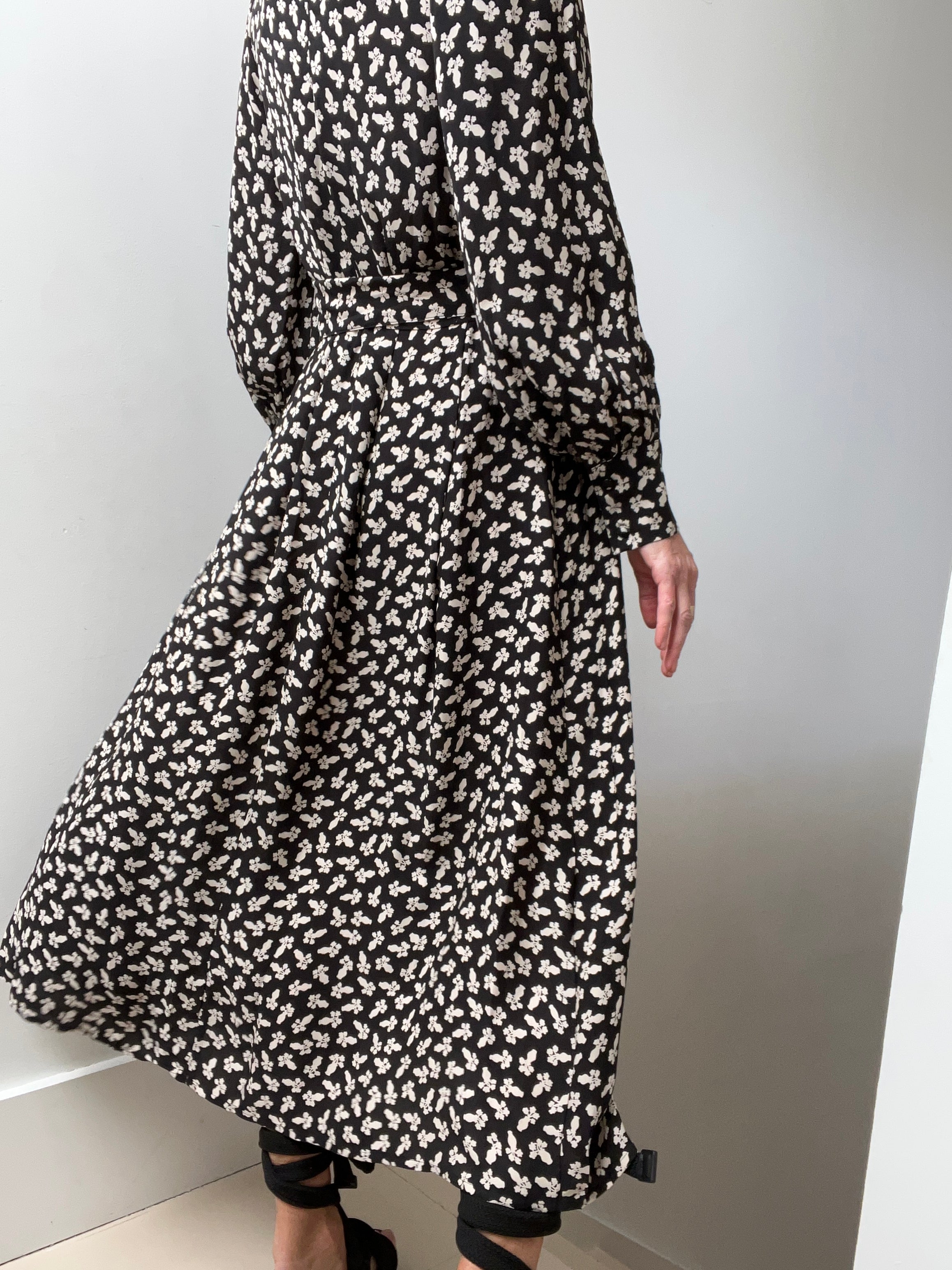 Les Coyotes Des Paris Dresses EU 36 / UK 8 Les Coyotes Juni maxi