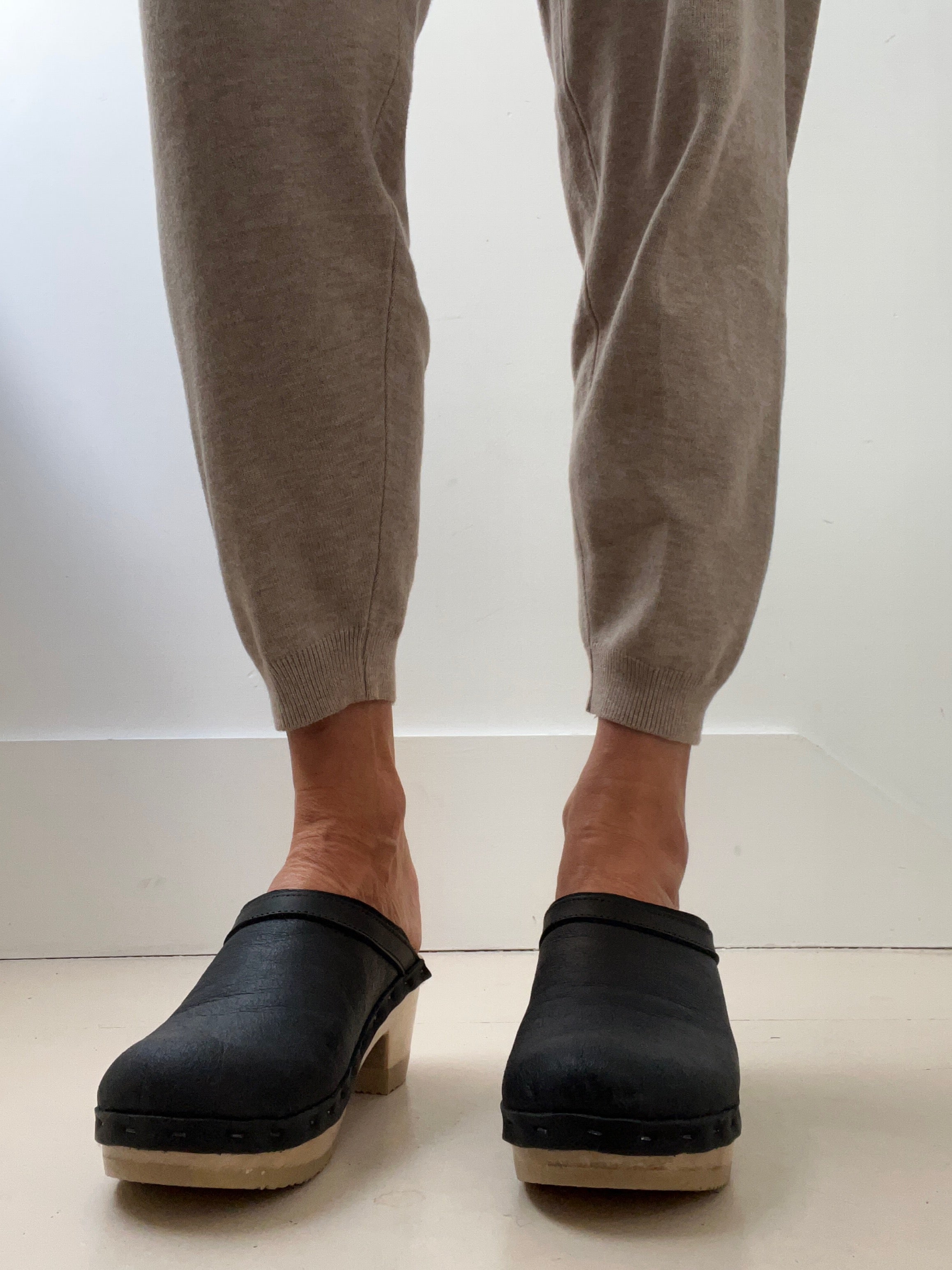 No. 6 Dakota Shearling Clog | Shoes