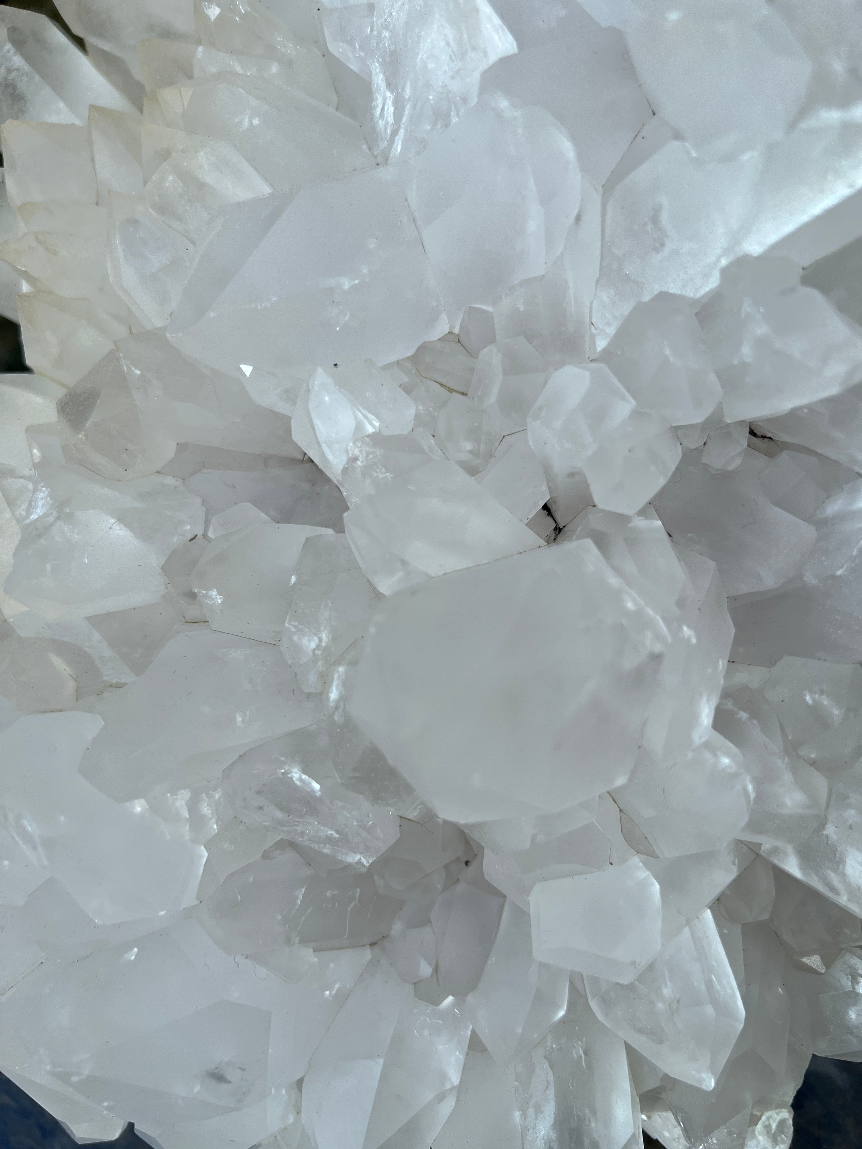 Not specified Crystals Snow Snow Quartz Cluster