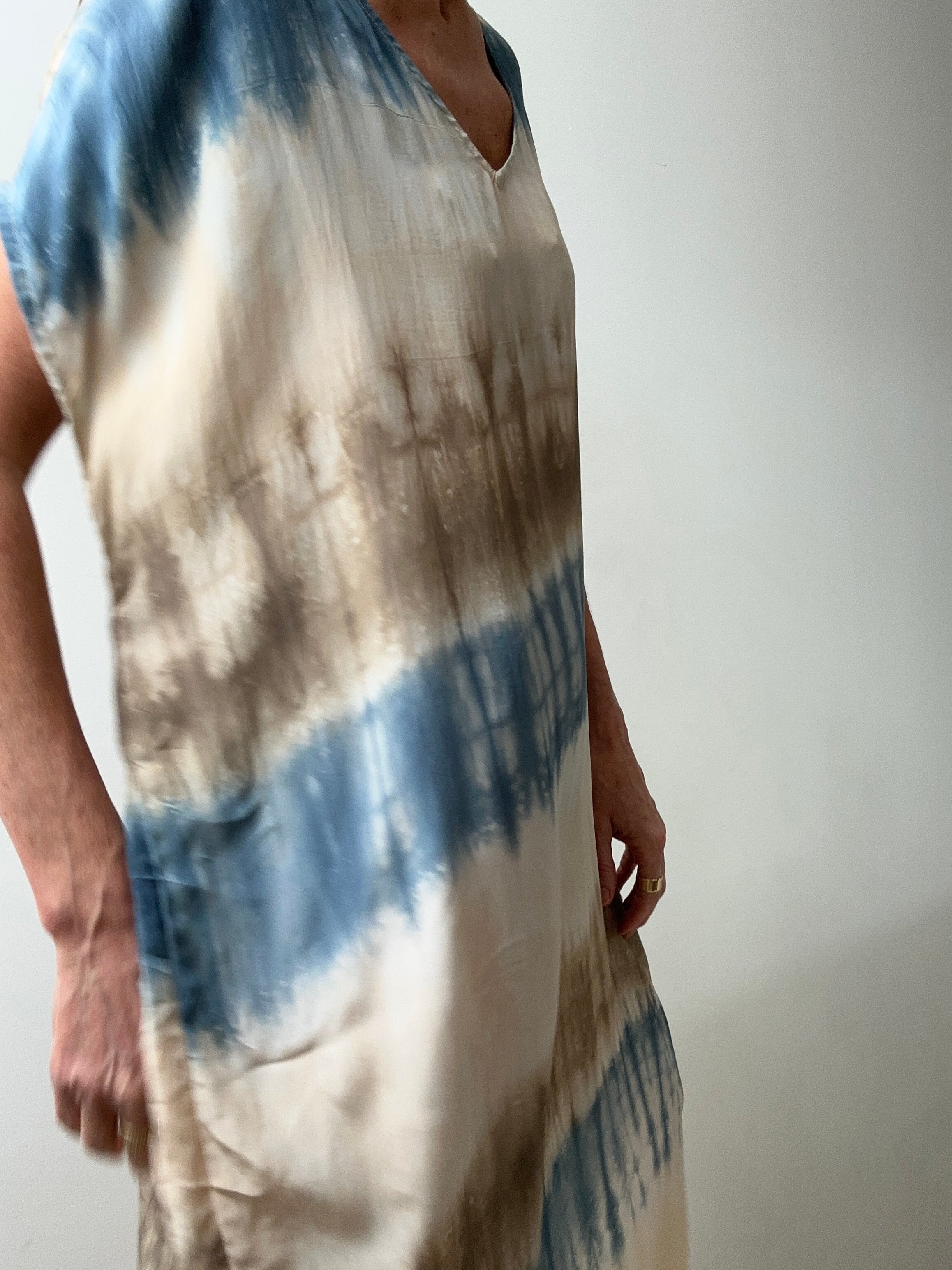 Project AJ 117 Freedom Dress Nude Indigo | Dresses