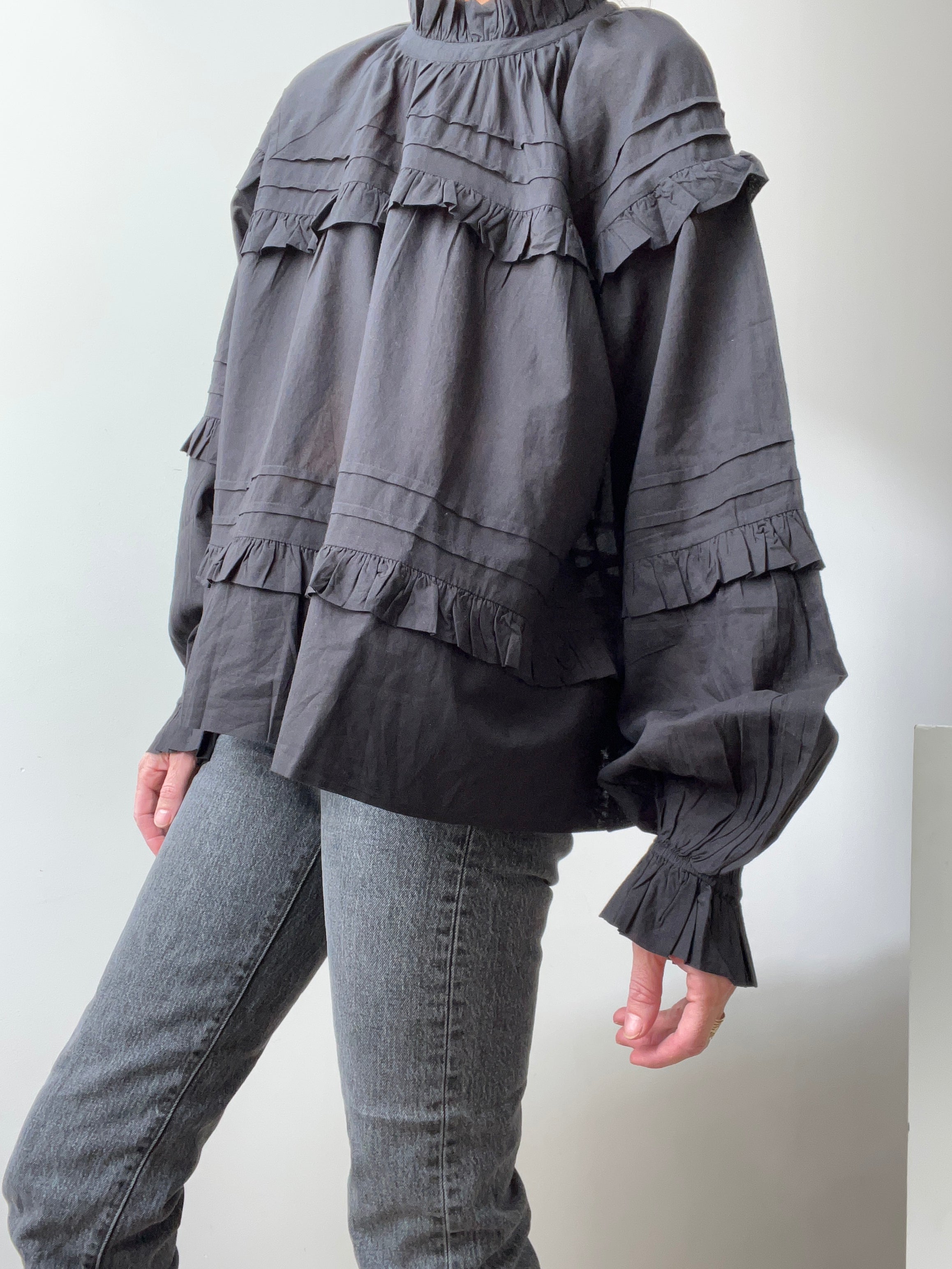 Skall Studio Aster Blouse Black | Blouses