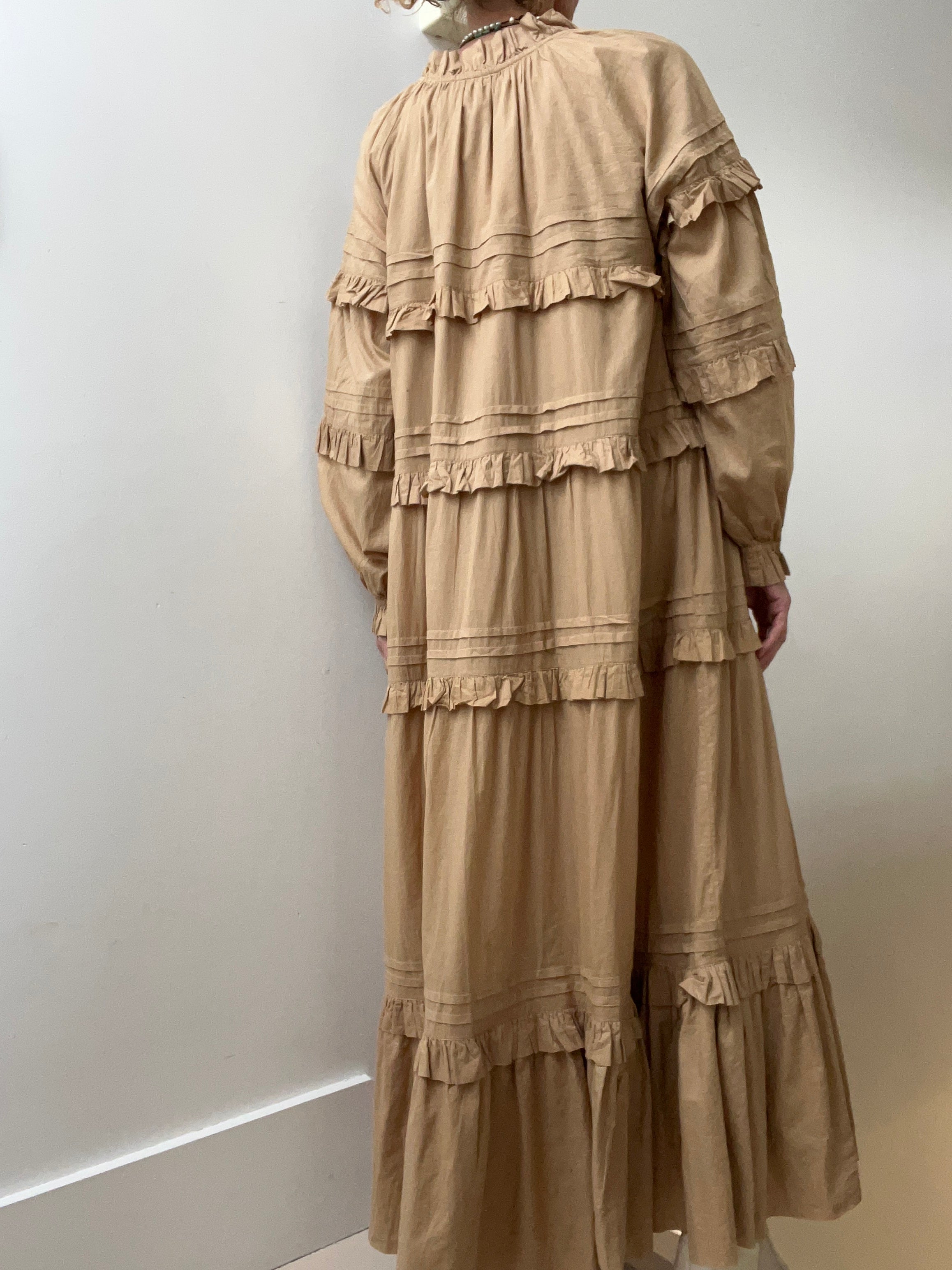 Skall Studio Aster Dress Dark Sand | Dresses