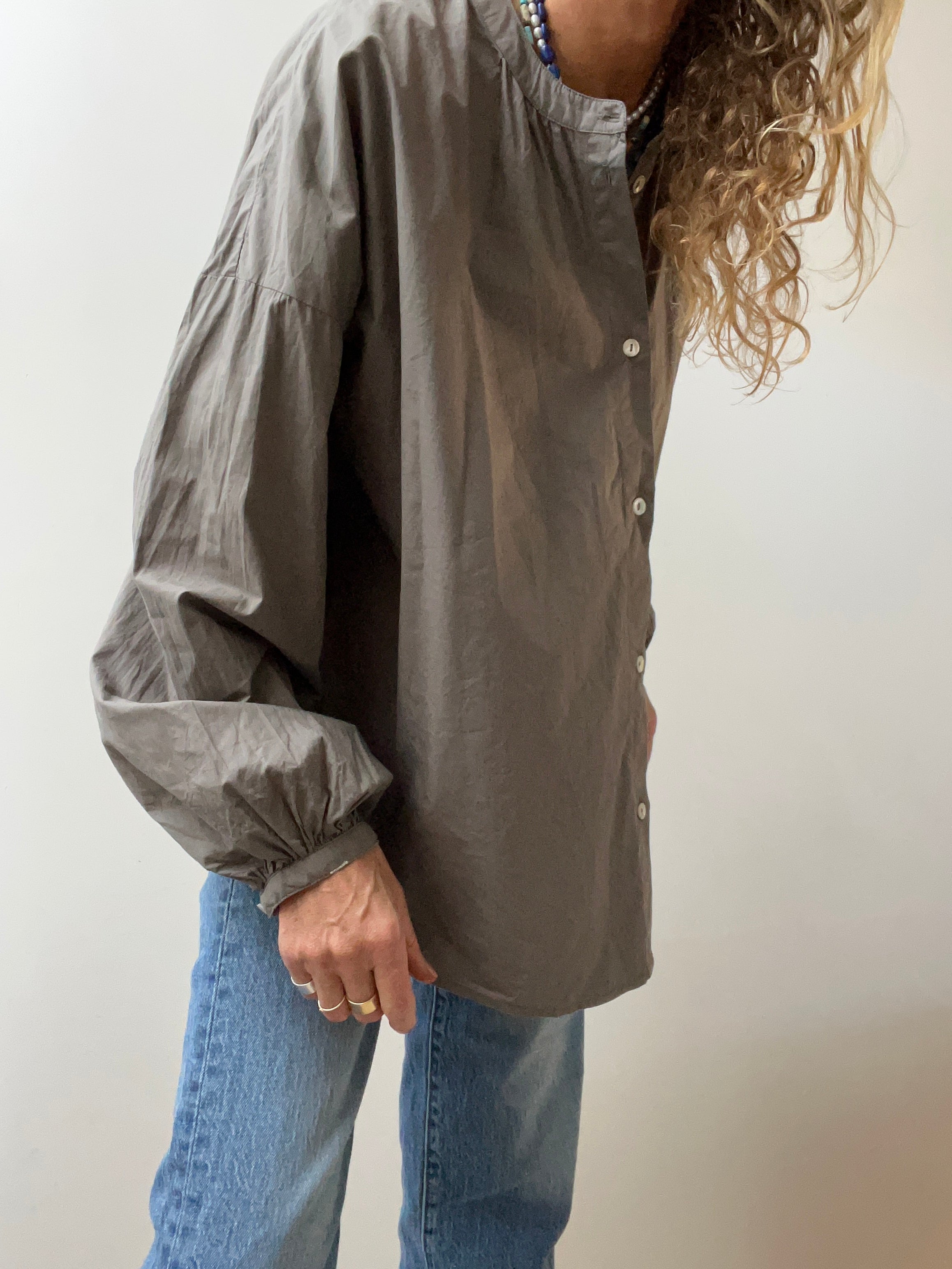 Skall Studio Cilla Shirt Dark Grey | Shirts