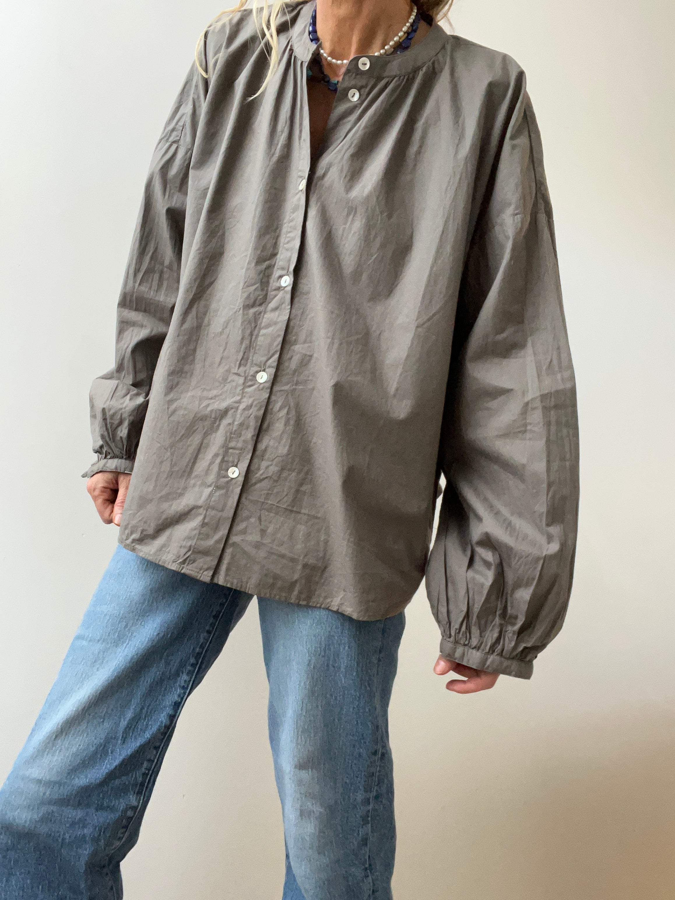 Skall Studio Cilla Shirt Dark Grey | Shirts