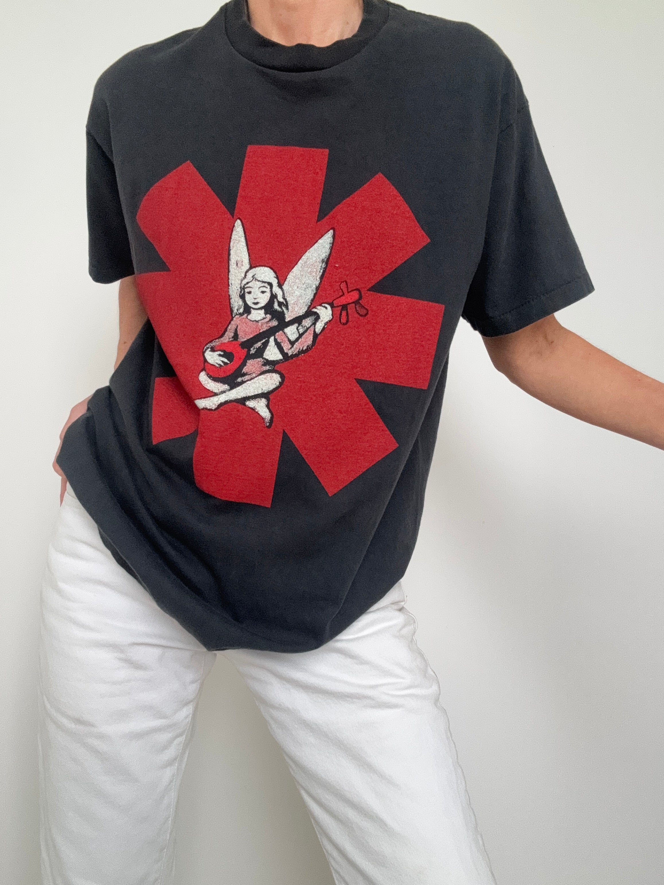 Vintage Style Chilli 1996 Tour Tee