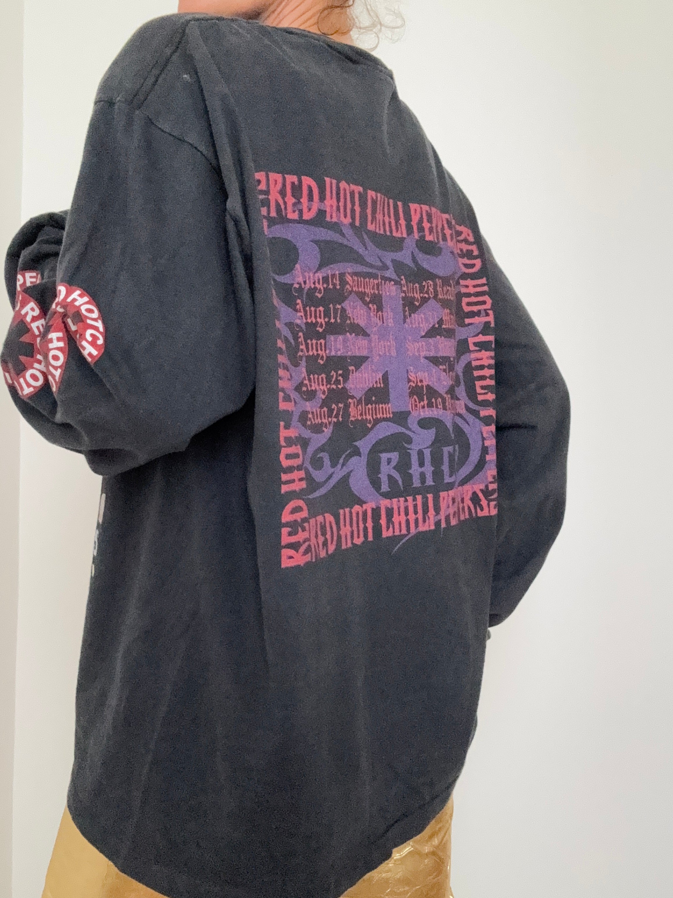 Chilli Tour Longsleeve Tee