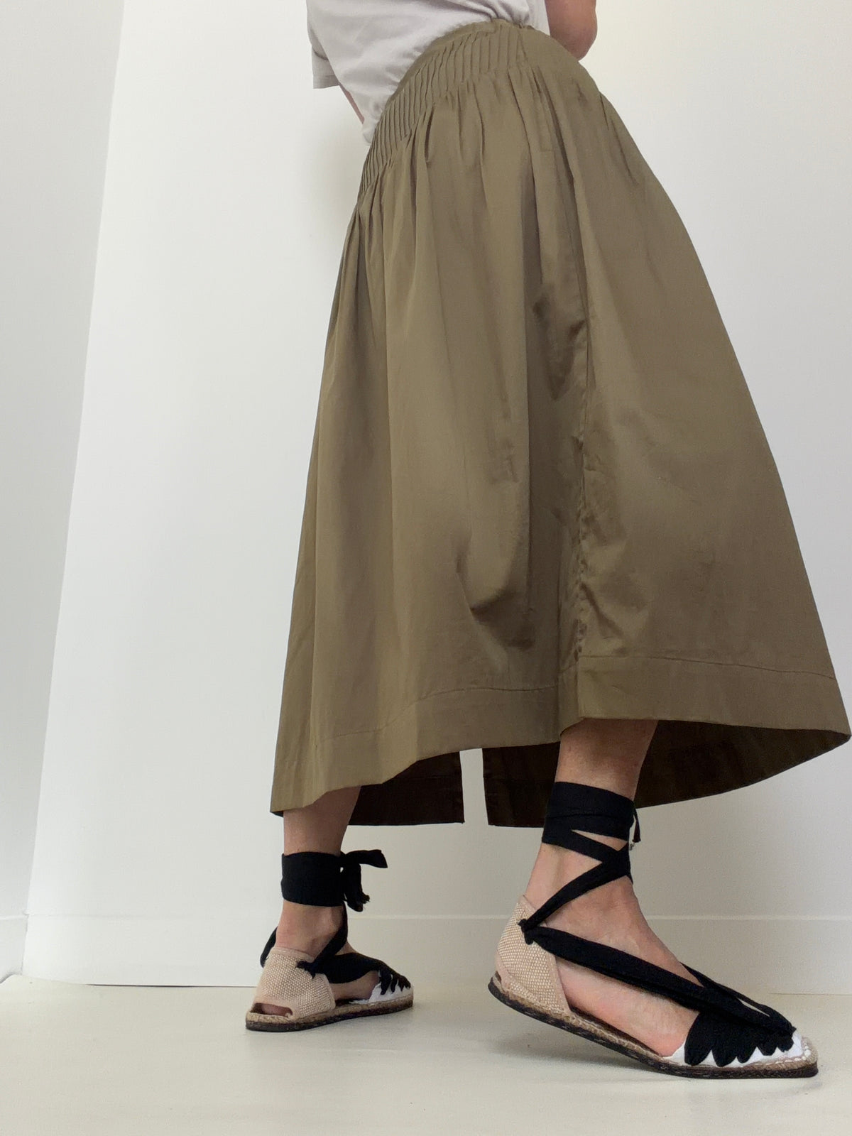Josie Midi Skirt Olive