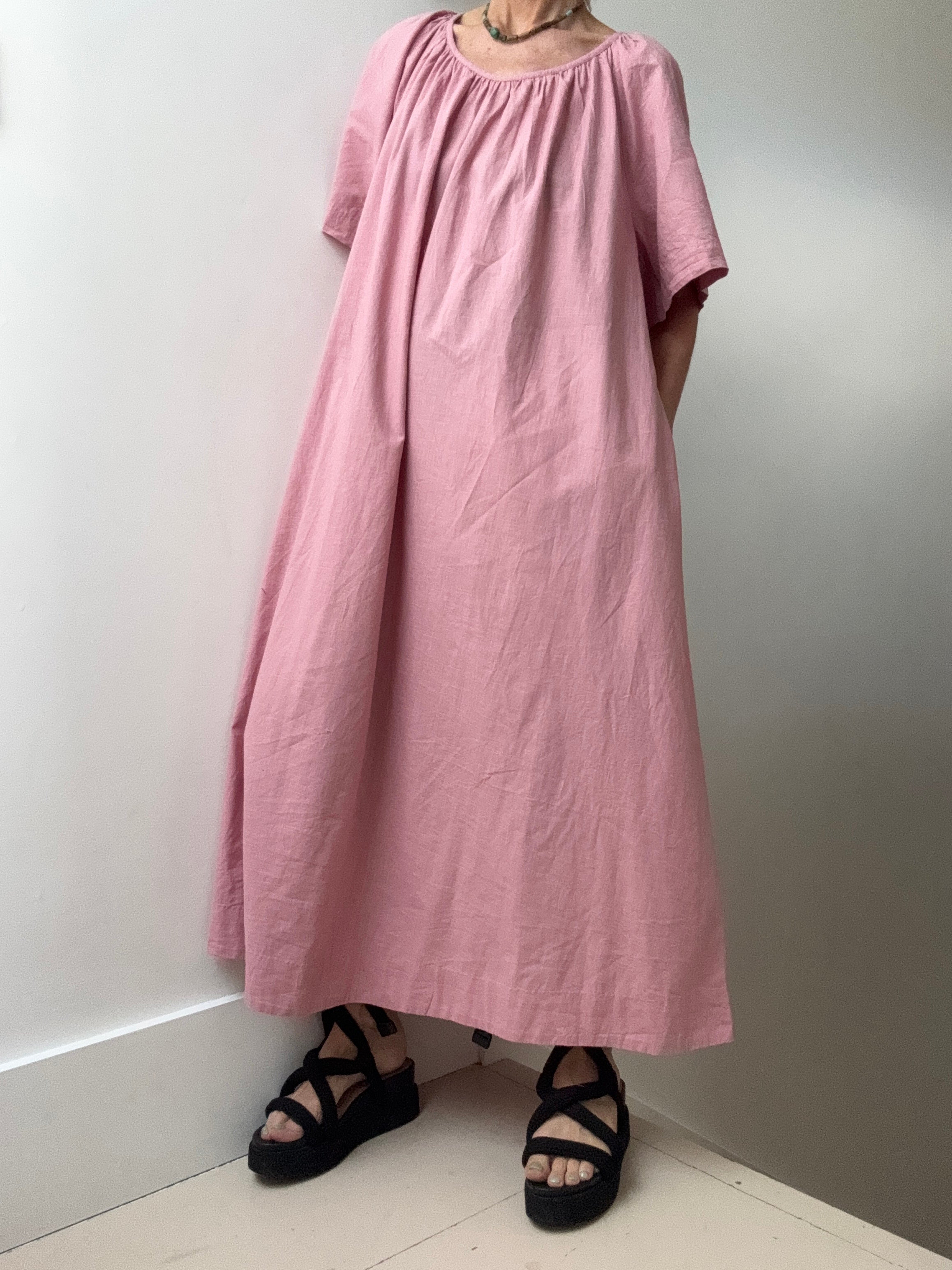 Skall Studio Loose Fit Dress Raspberry