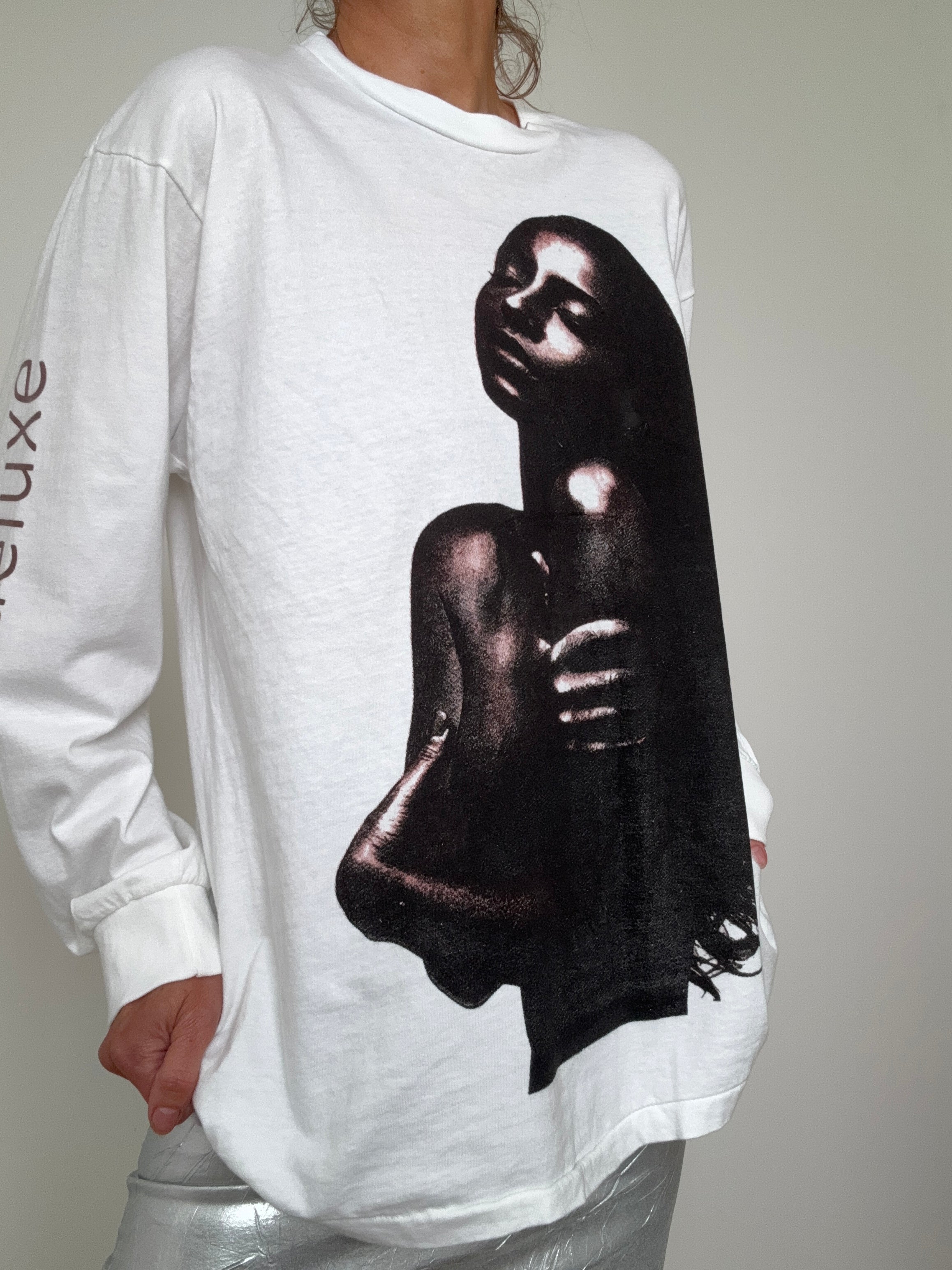 Love Deluxe Sade Longsleeve