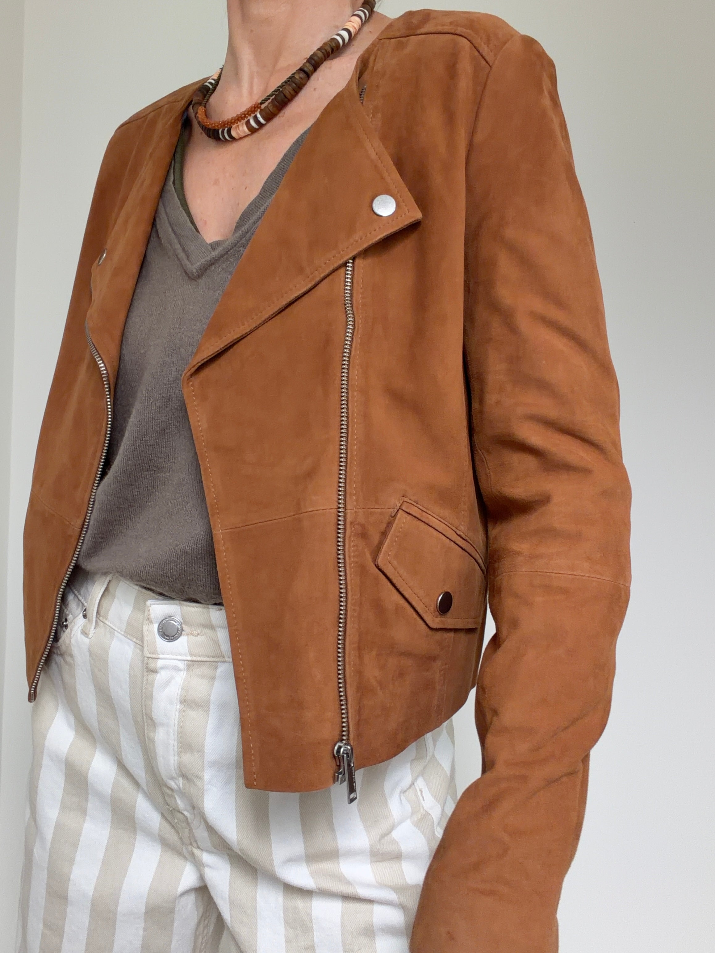 Suede Round Neck Fitted Jacket