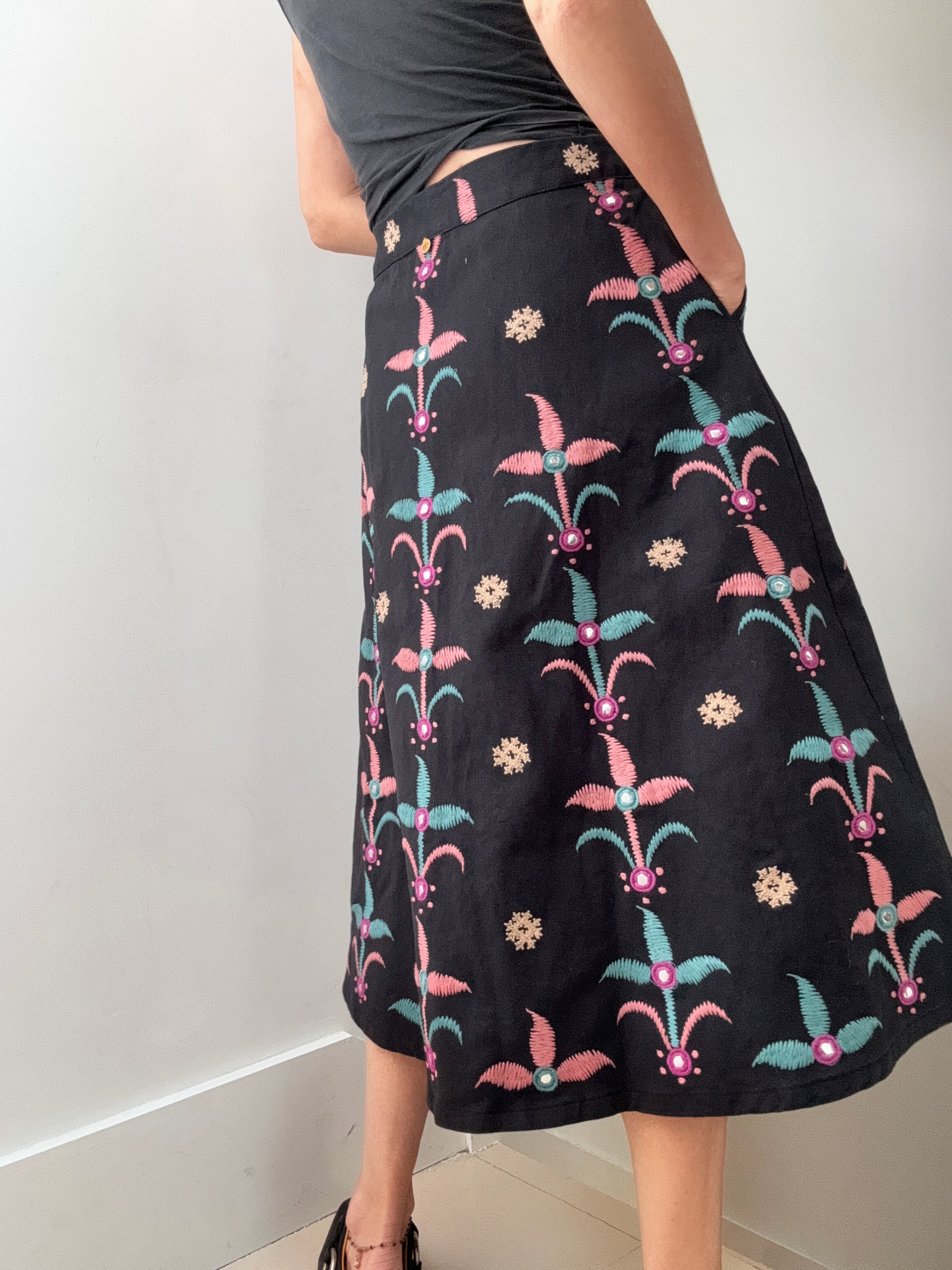 Rafi Skirt | Skirts