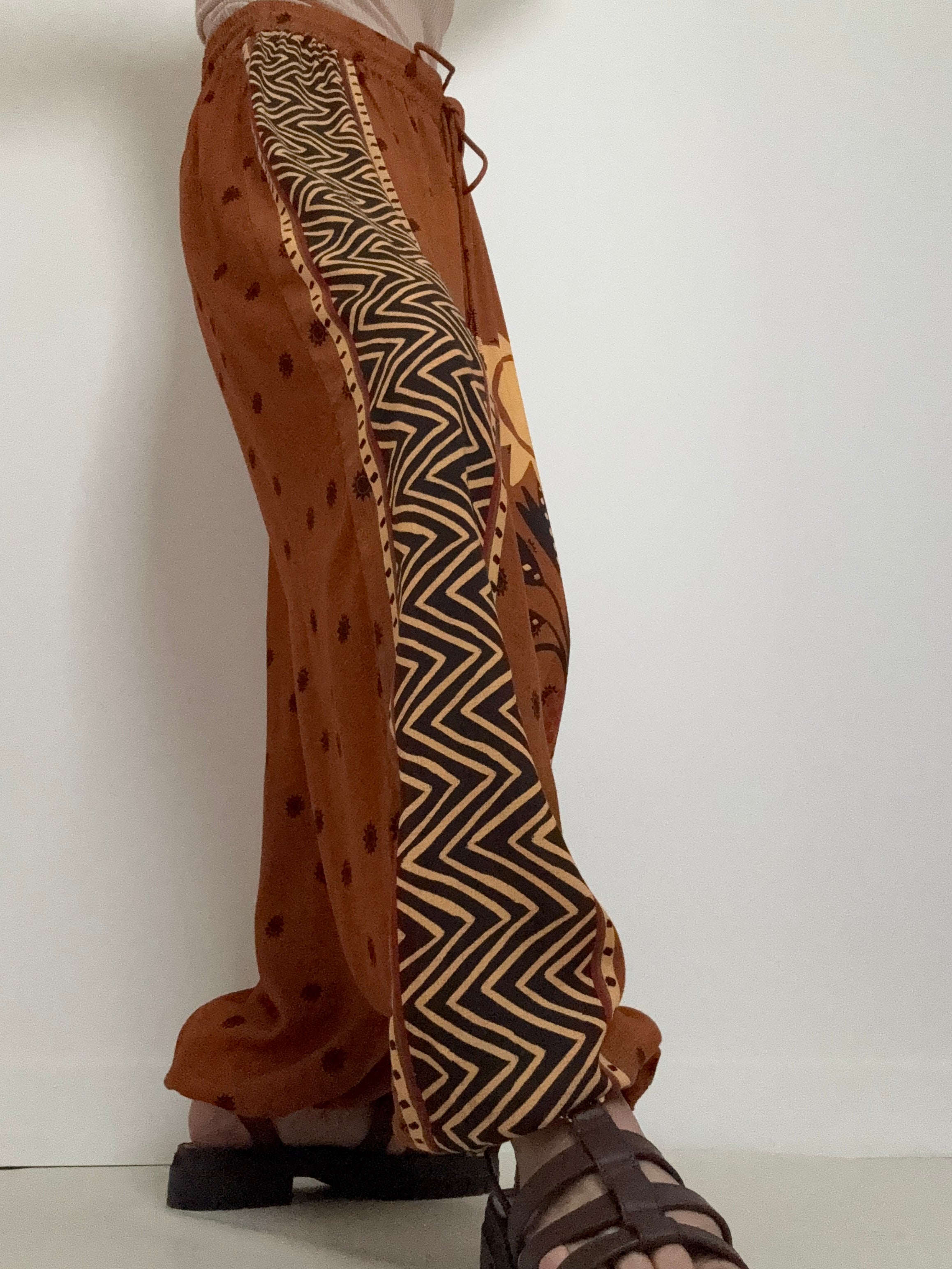 Tropical Sun Printed Balloon Pants Tan