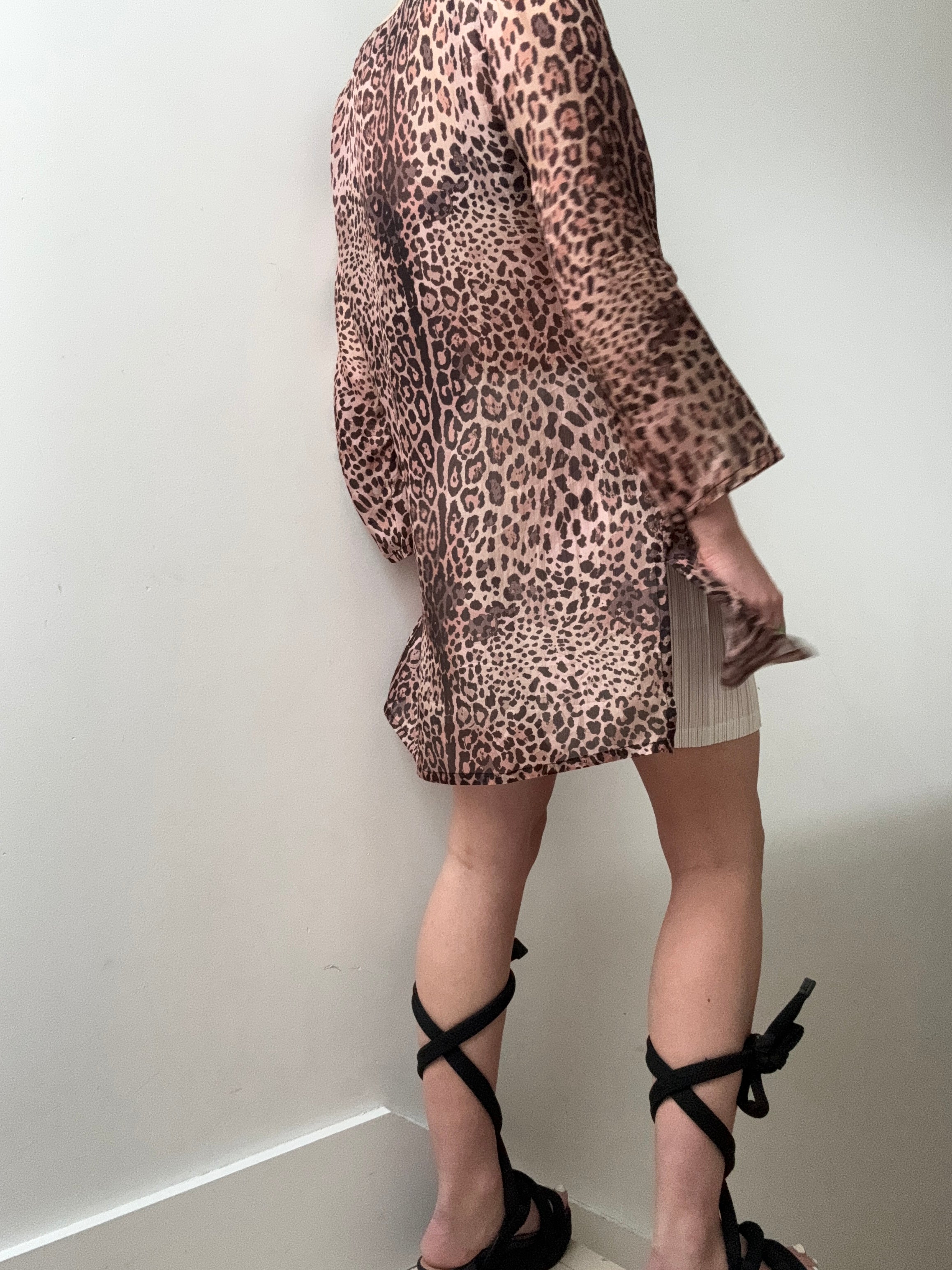 Handprinted Silk Kaftano Corto Leopard