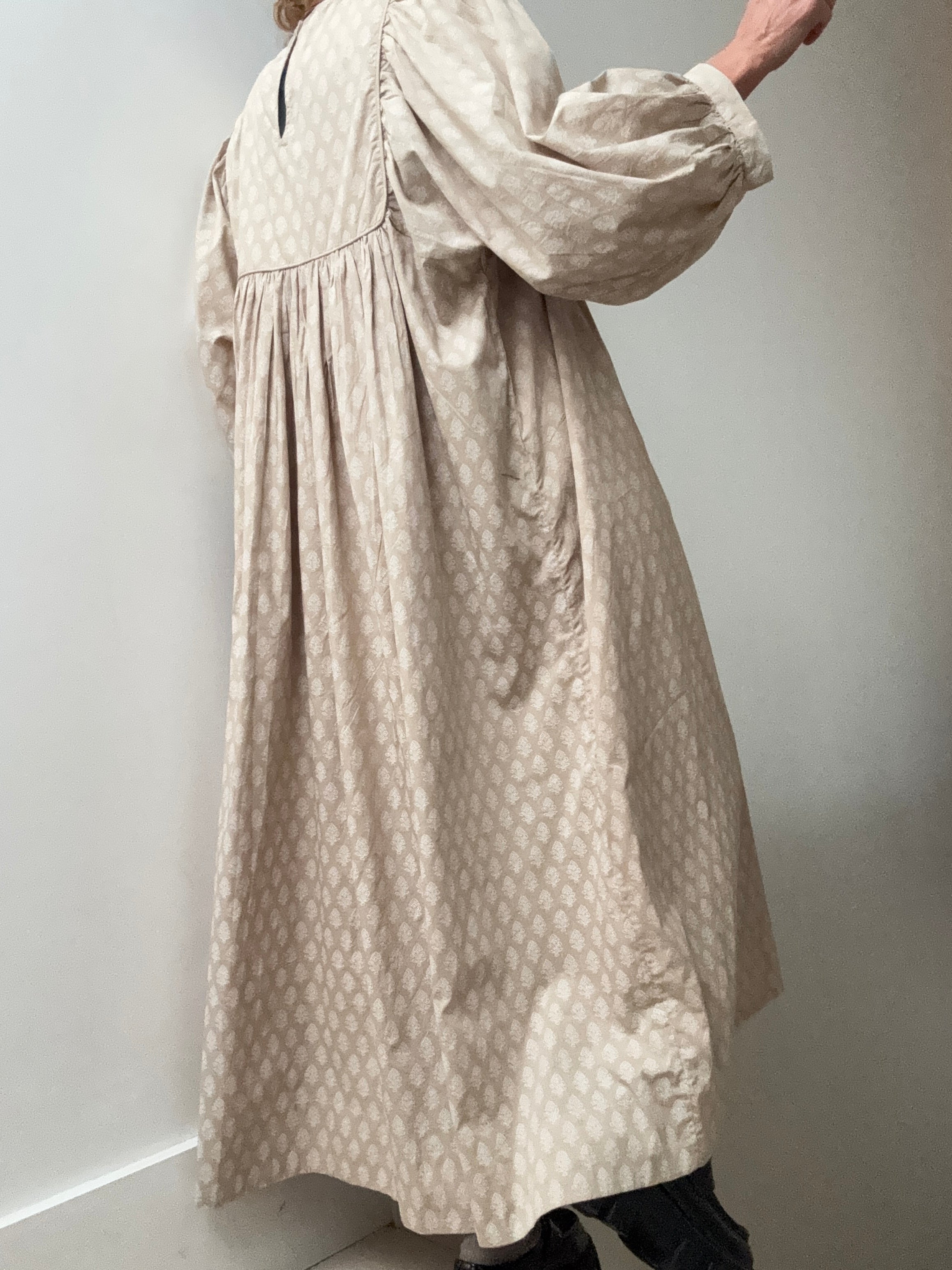 Skall Studio Delphine Dress Sandstone