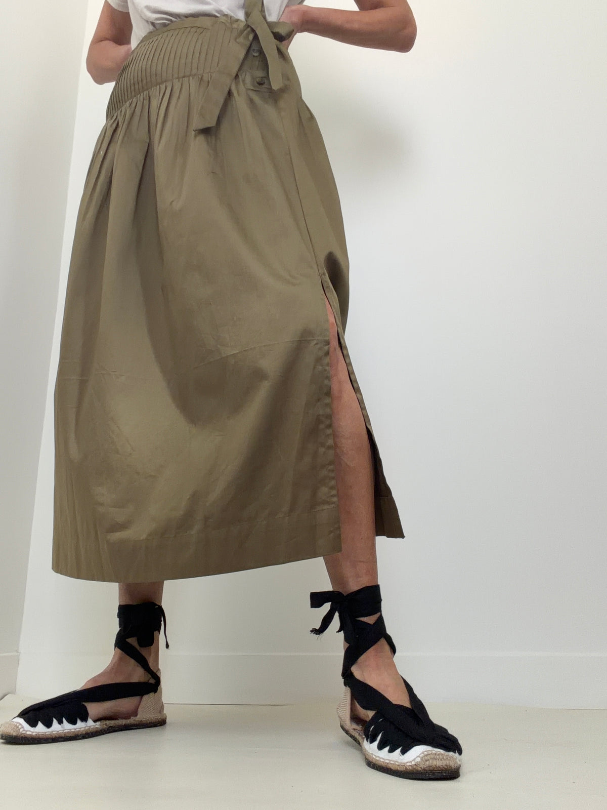 Josie Midi Skirt Olive