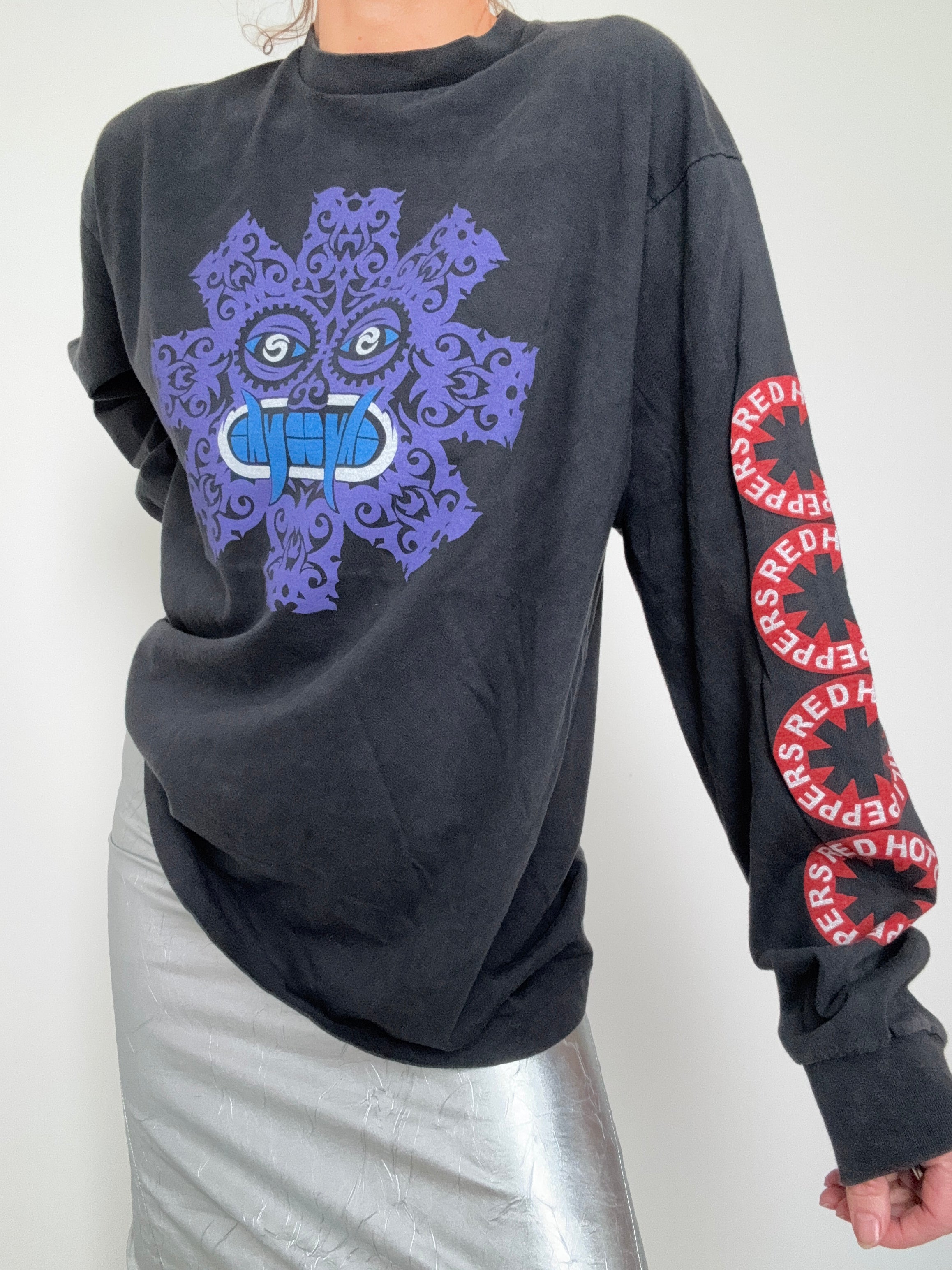 Vintage Style Aztec Chilli Longsleeve | T-Shirts
