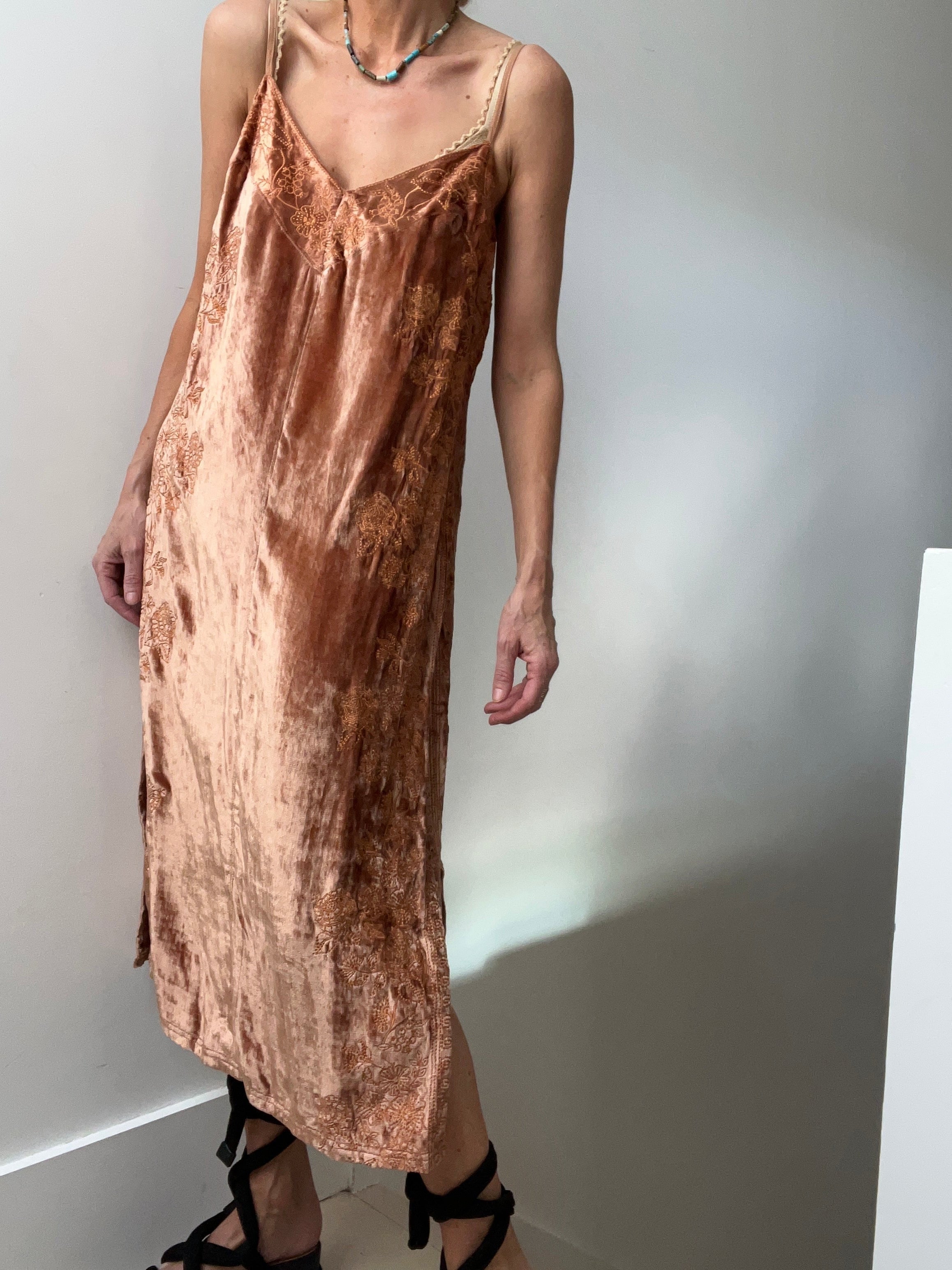 Lucie Velvet Slip