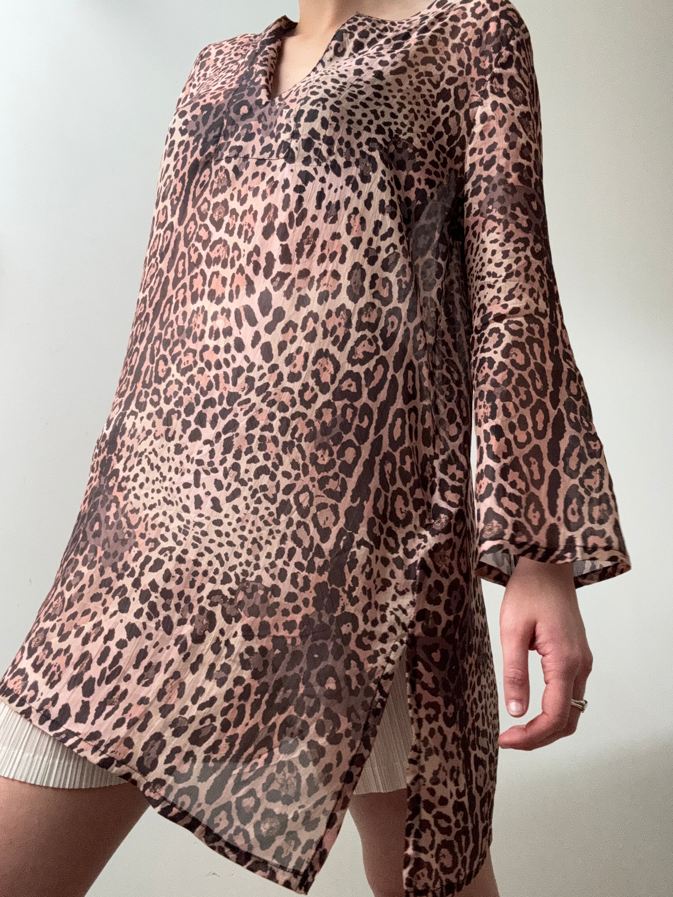 Handprinted Silk Kaftano Corto Leopard