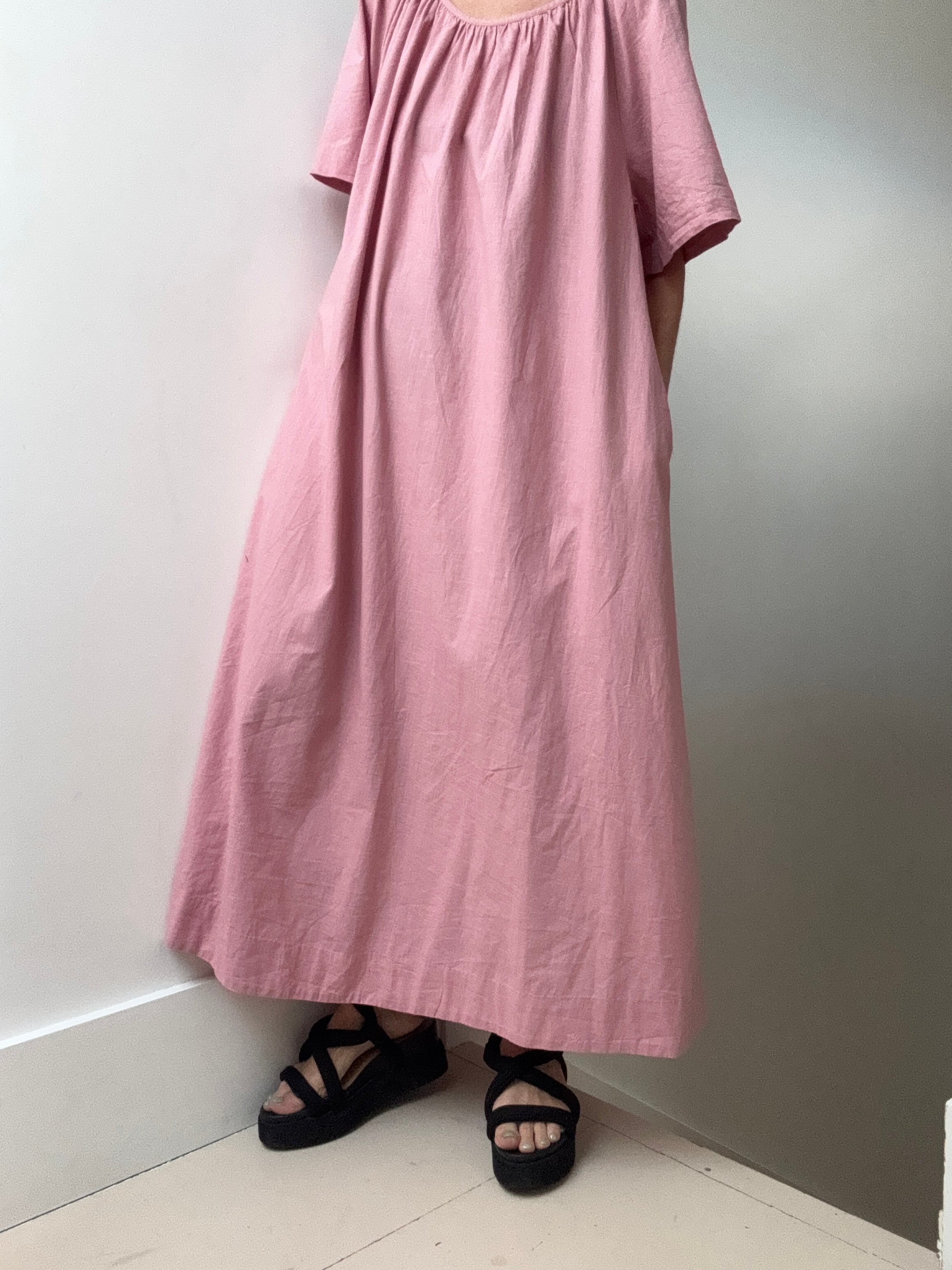 Skall Studio Loose Fit Dress Raspberry