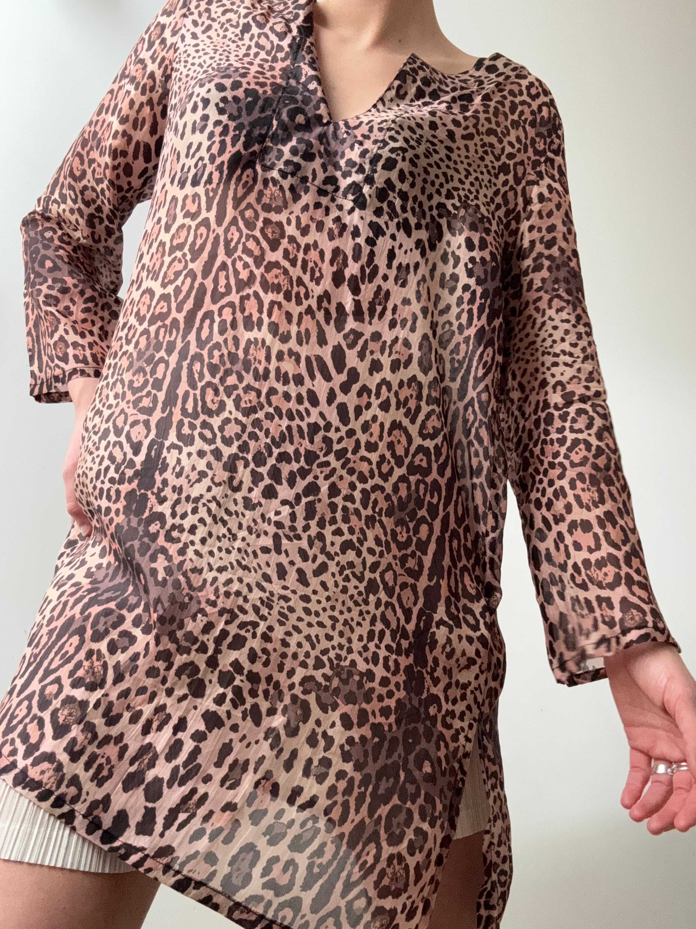 Handprinted Silk Kaftano Corto Leopard