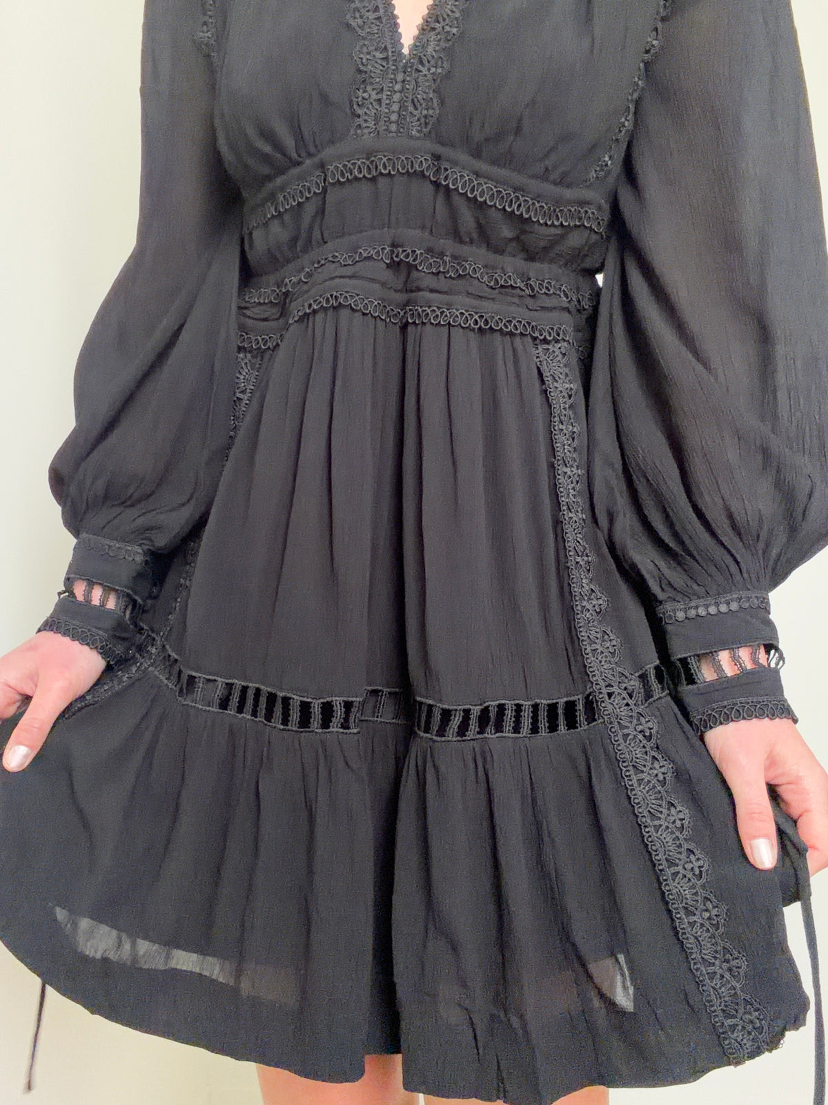 Xanthe Longsleeve Mini Dress