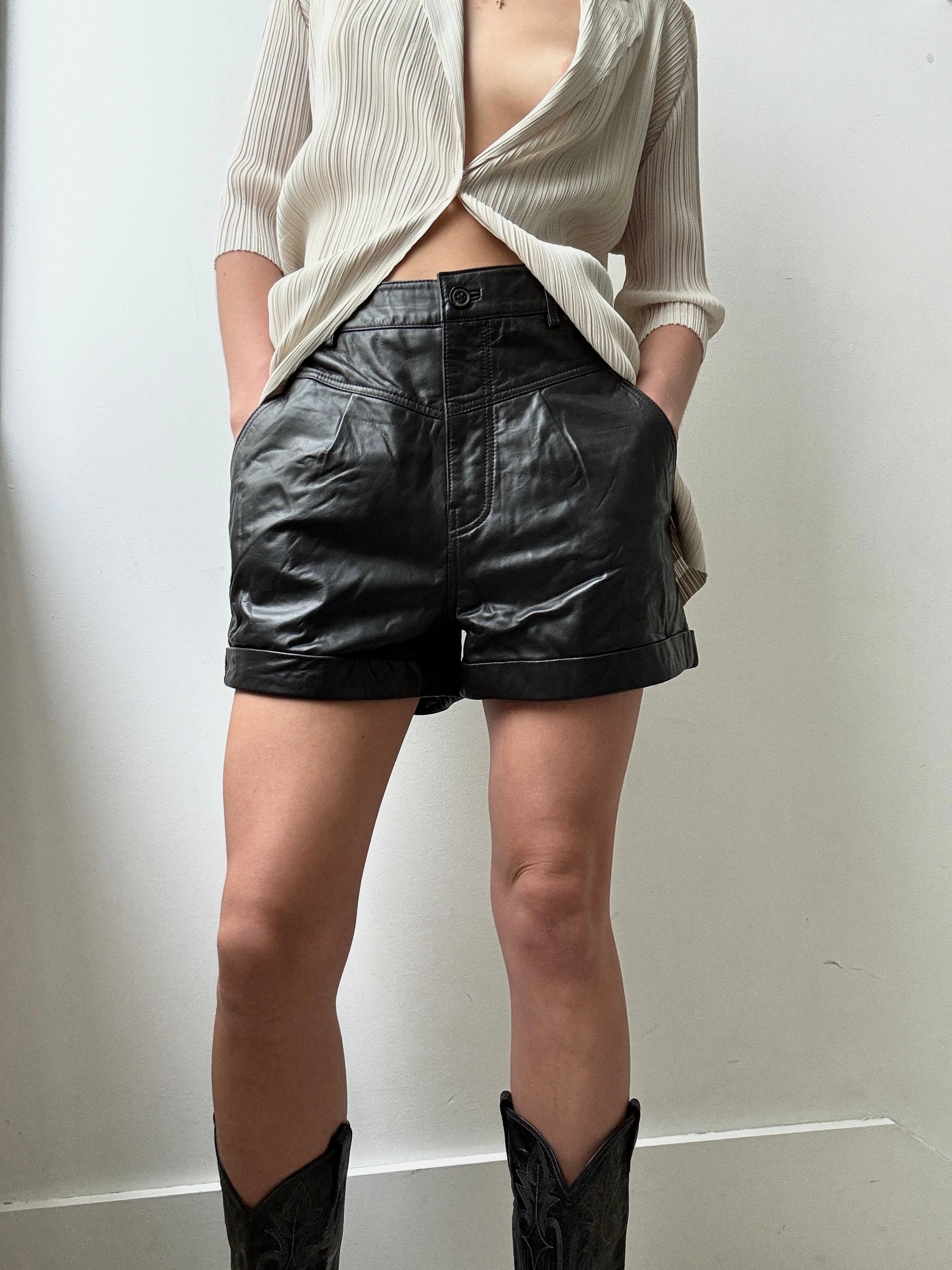 ba&sh Shorts The Leandro Short Dark Brown