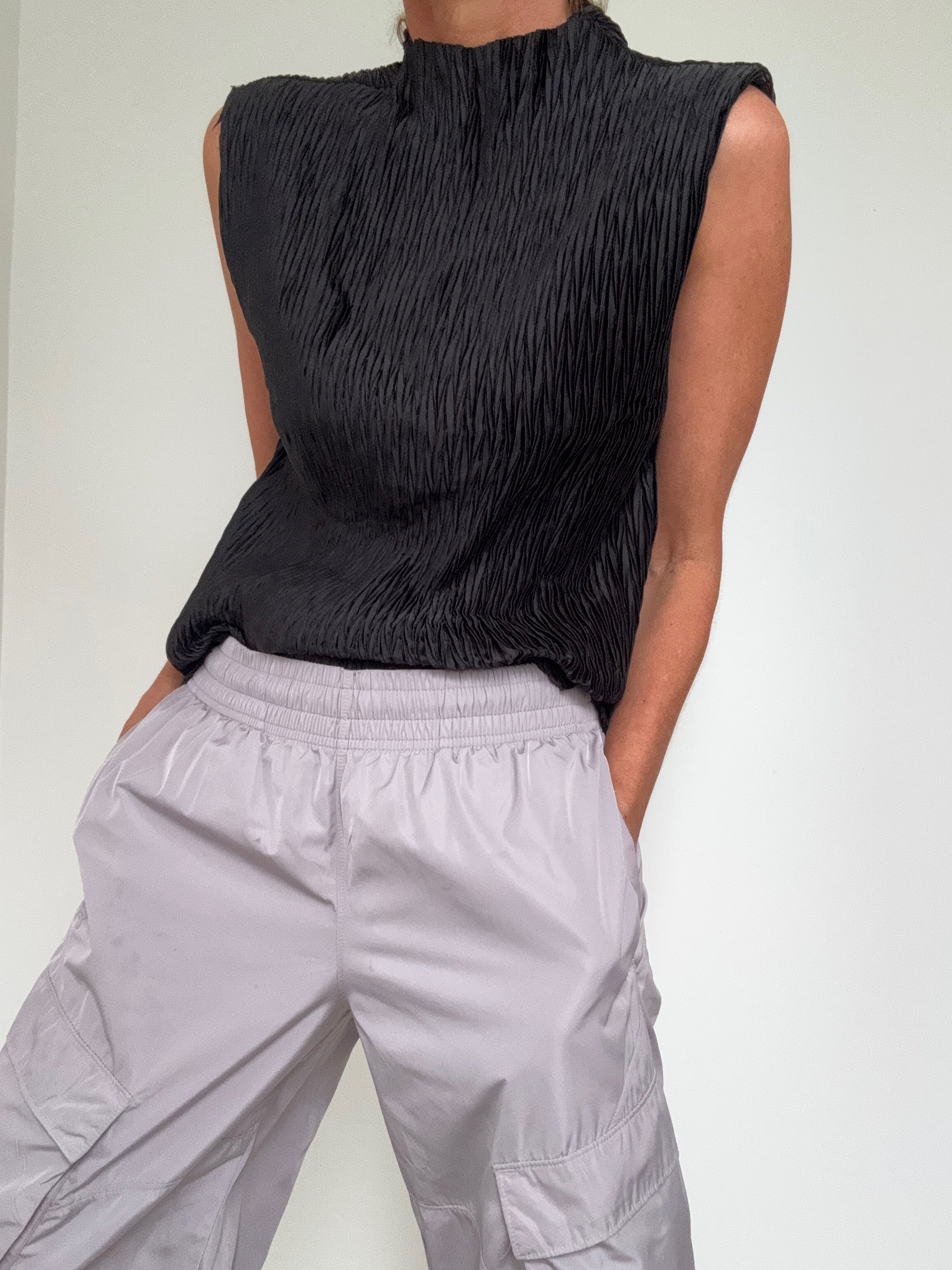 DKNY Tops High Neck Crinkle Top Noir