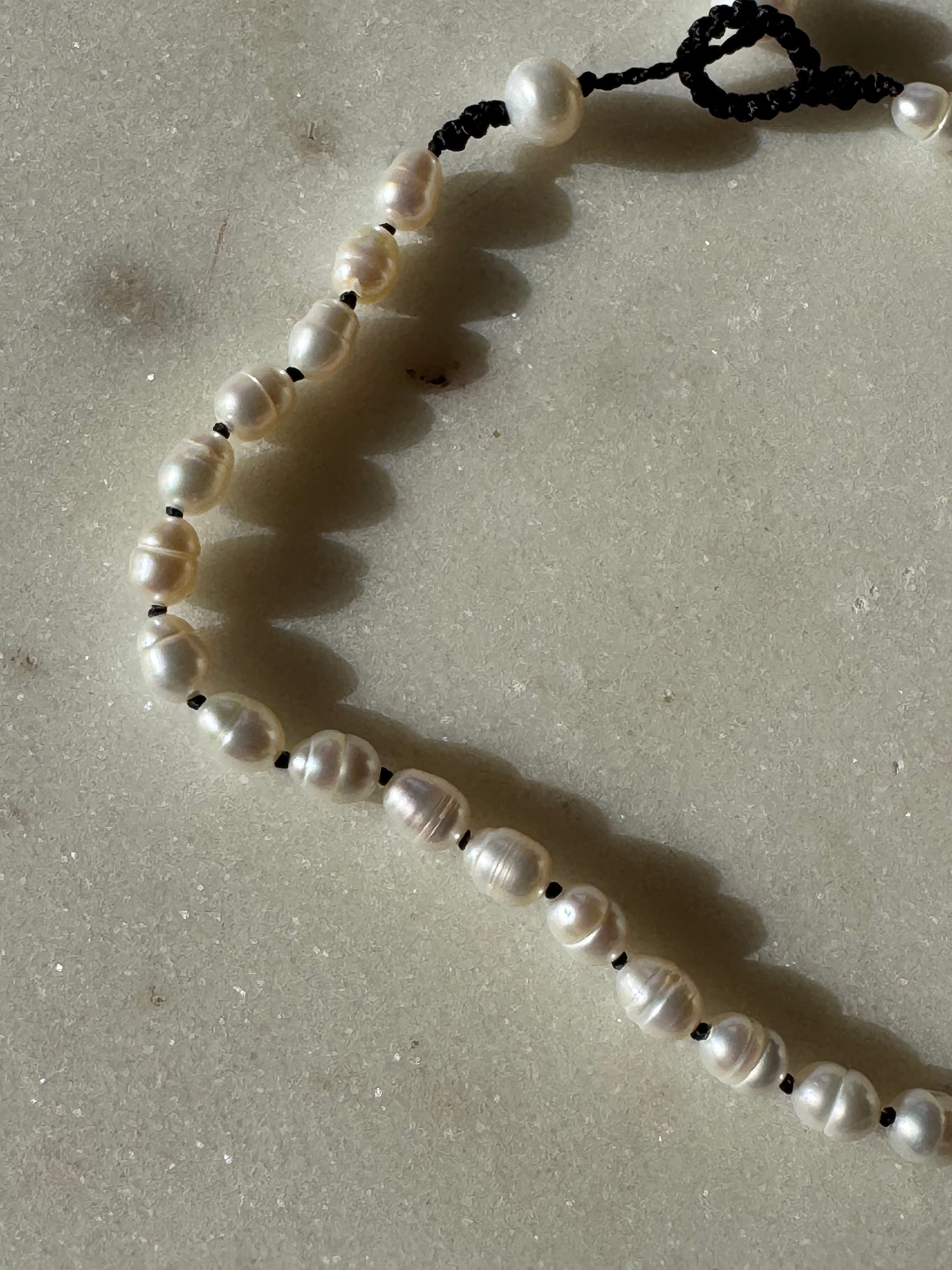 Future Nomads Anklets Black Pearl Anklet Small Pearls