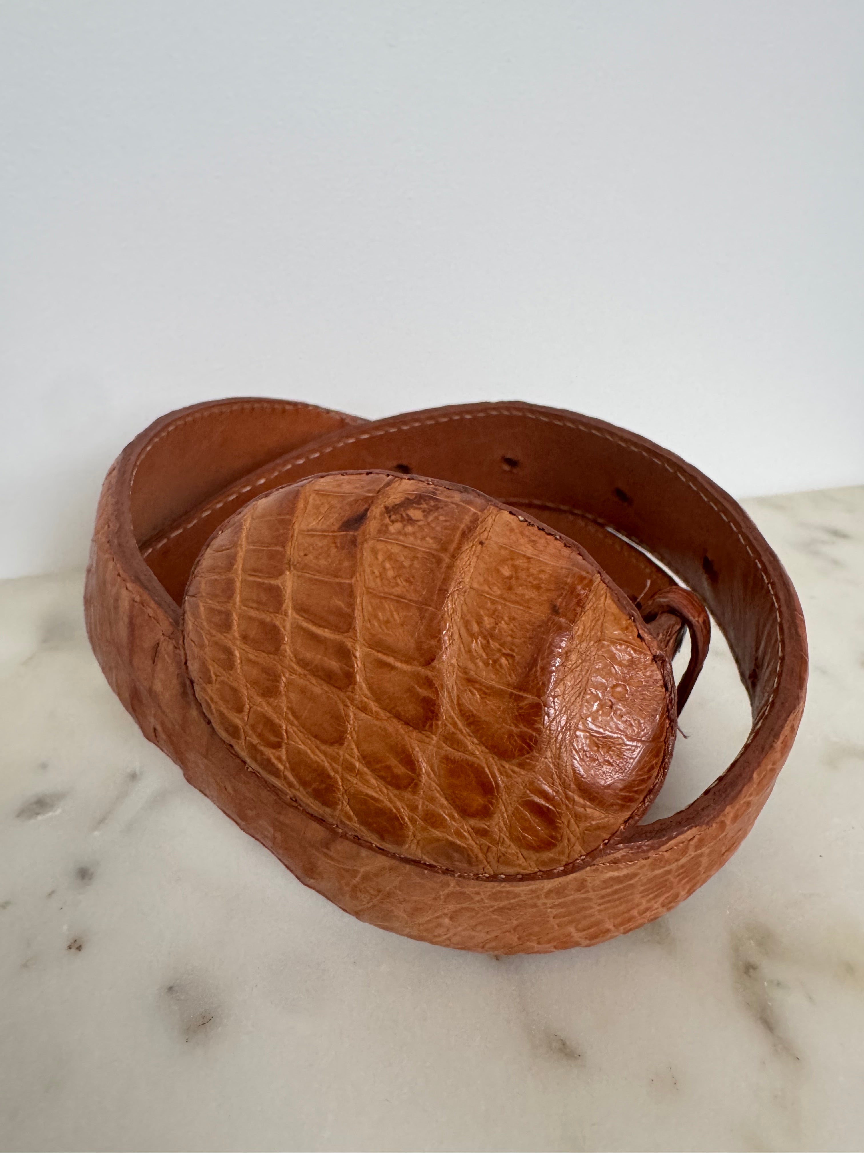Oval Buckle Belt | Belts