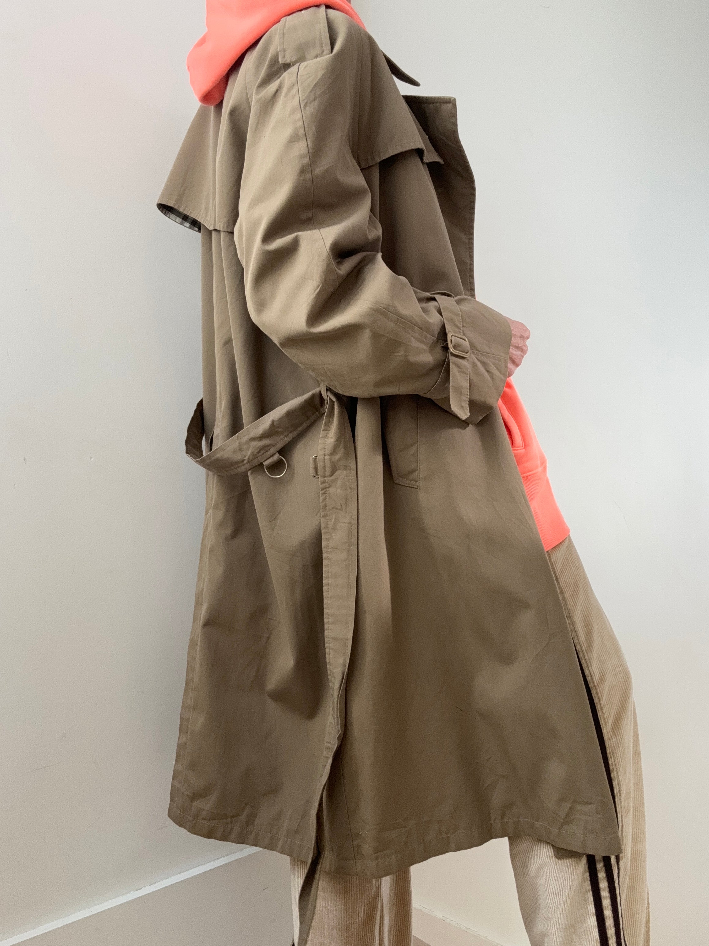 Future Nomads Coats Large - XLarge Vintage Tan Burberry Trenchcoat