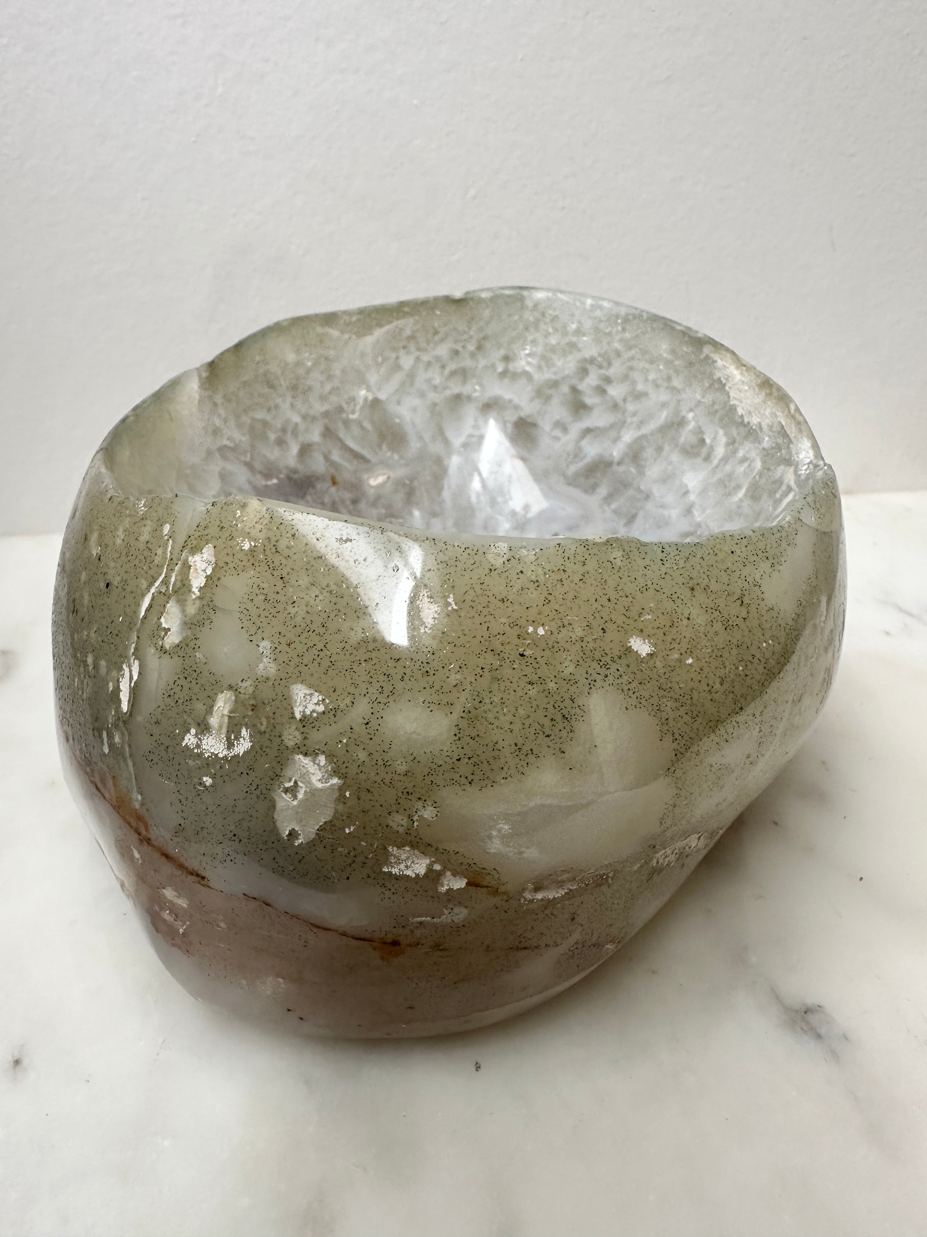 Future Nomads Crystals 14cm-6cm Agate Bowl 14cm x 6cm