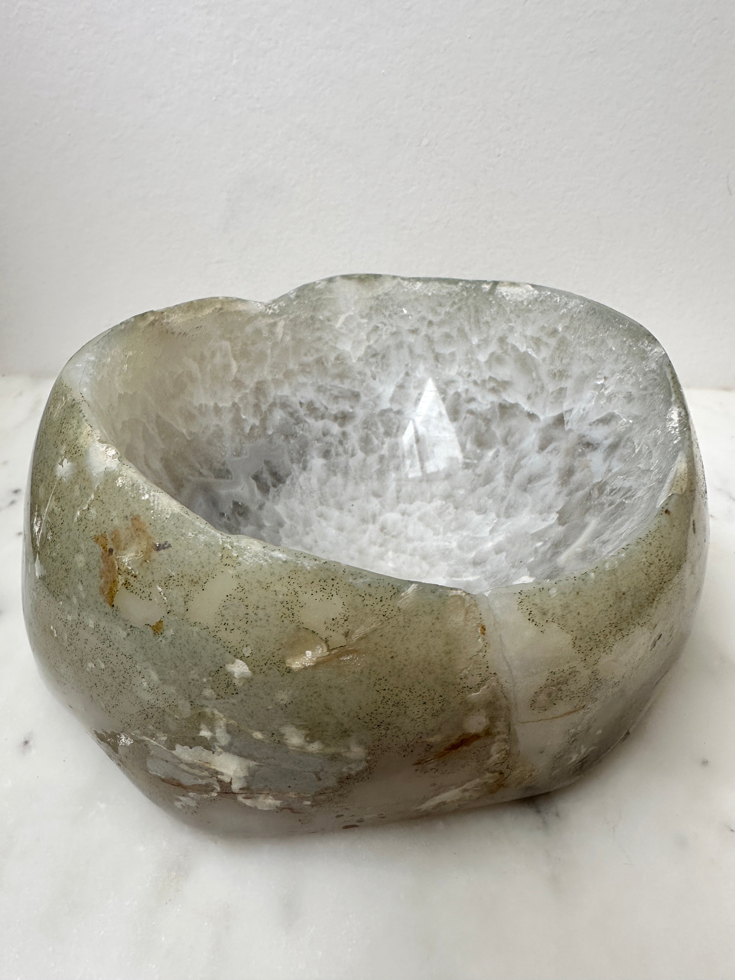 Future Nomads Crystals 14cm-6cm Agate Bowl 14cm x 6cm