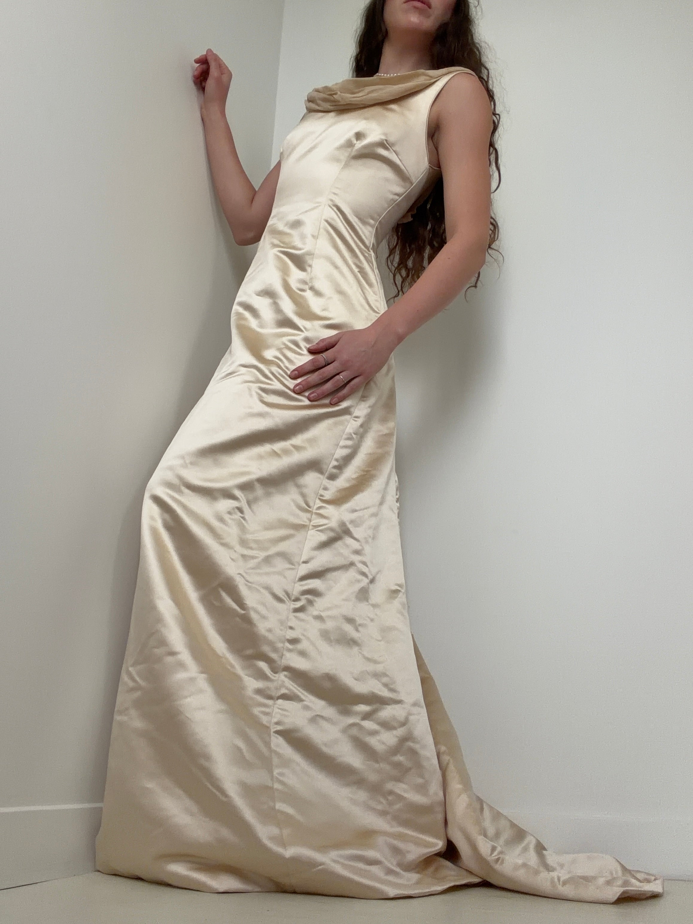 Oyster Vintage Silk Wedding Dress | Dresses