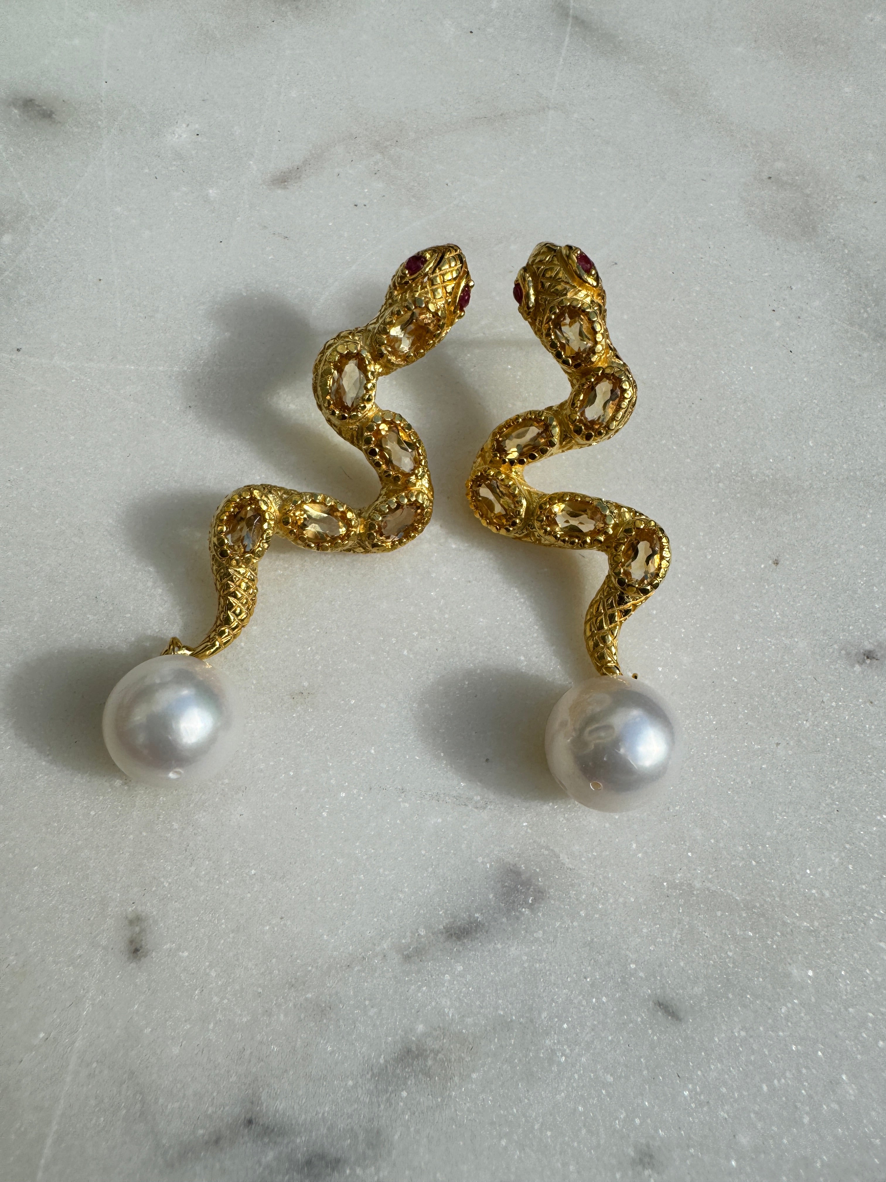 Future Nomads Earrings Gold Snake Pearl Earrings