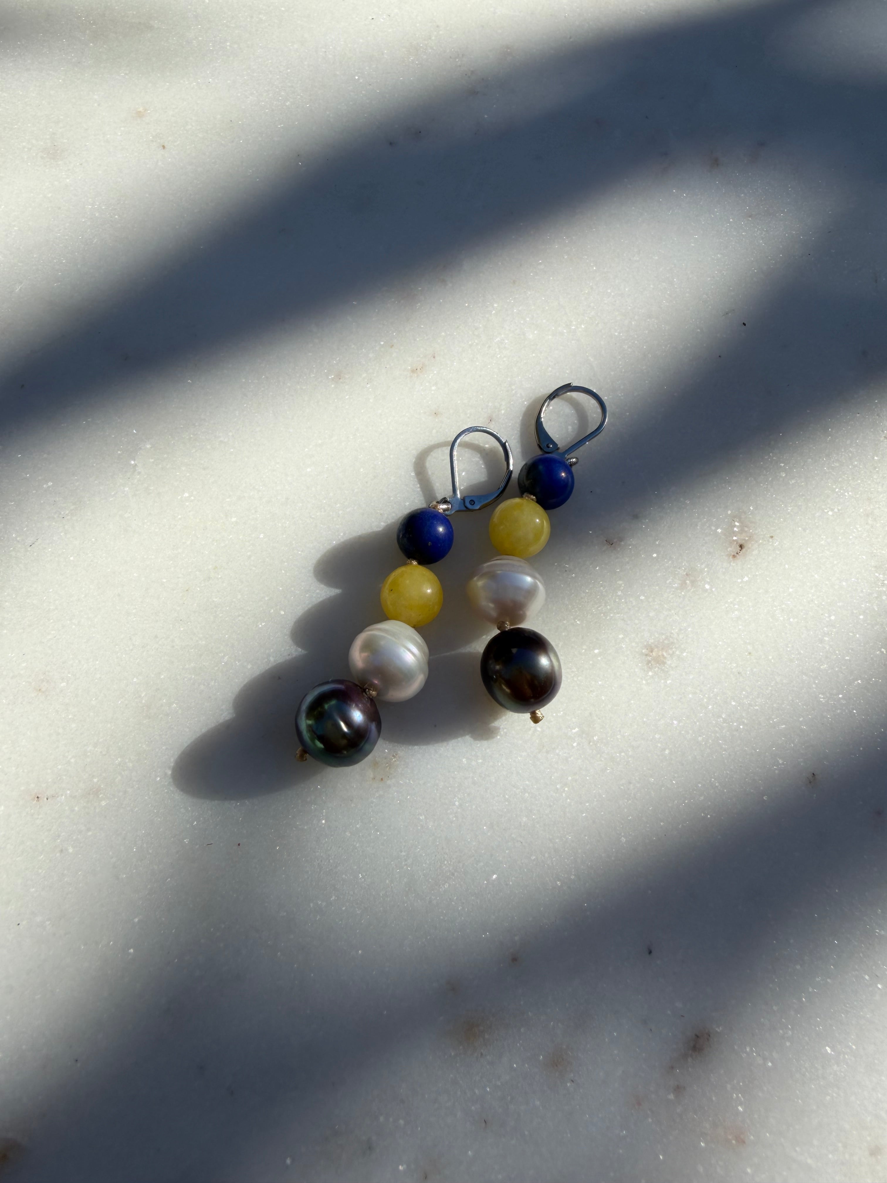 Nomad Drops Lapis Pearl Mix | Earrings