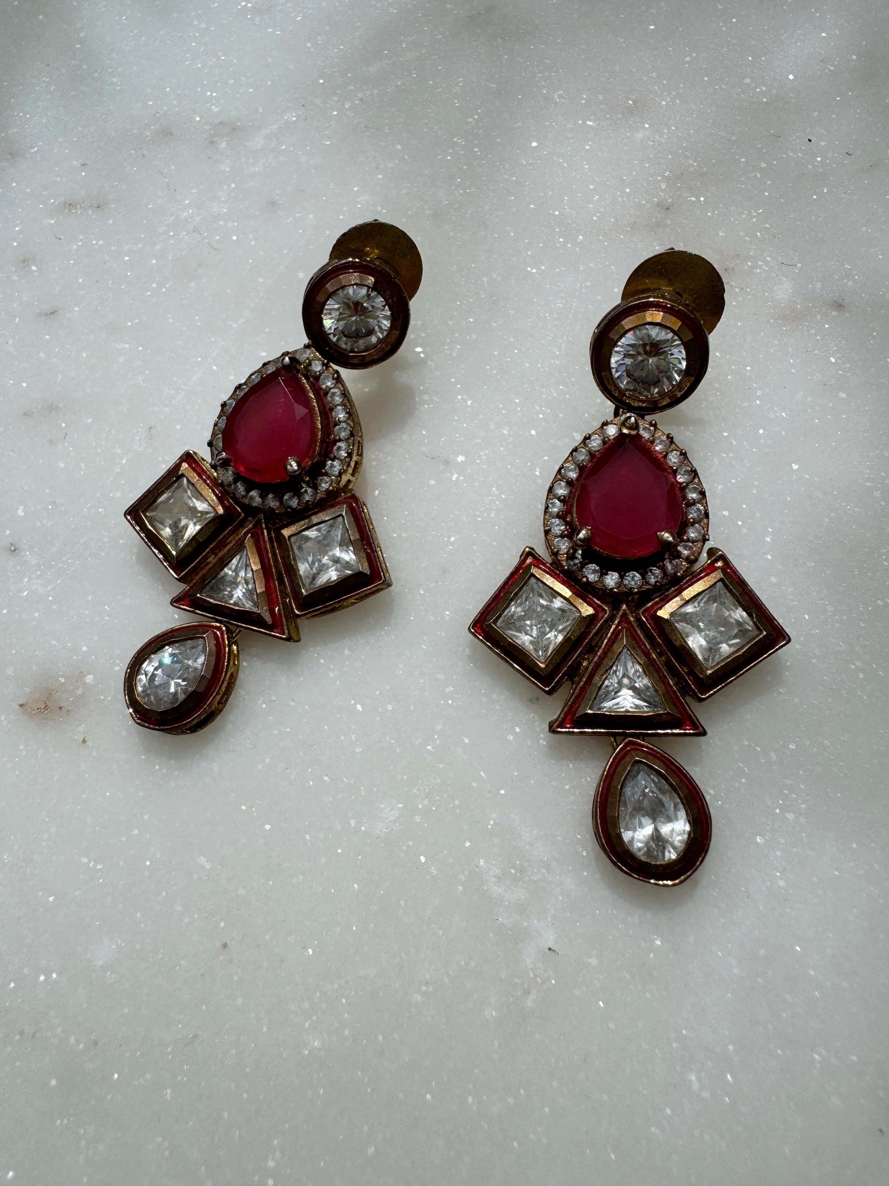Future Nomads Earrings Red Agate & Crystal Earrings Gold Plated