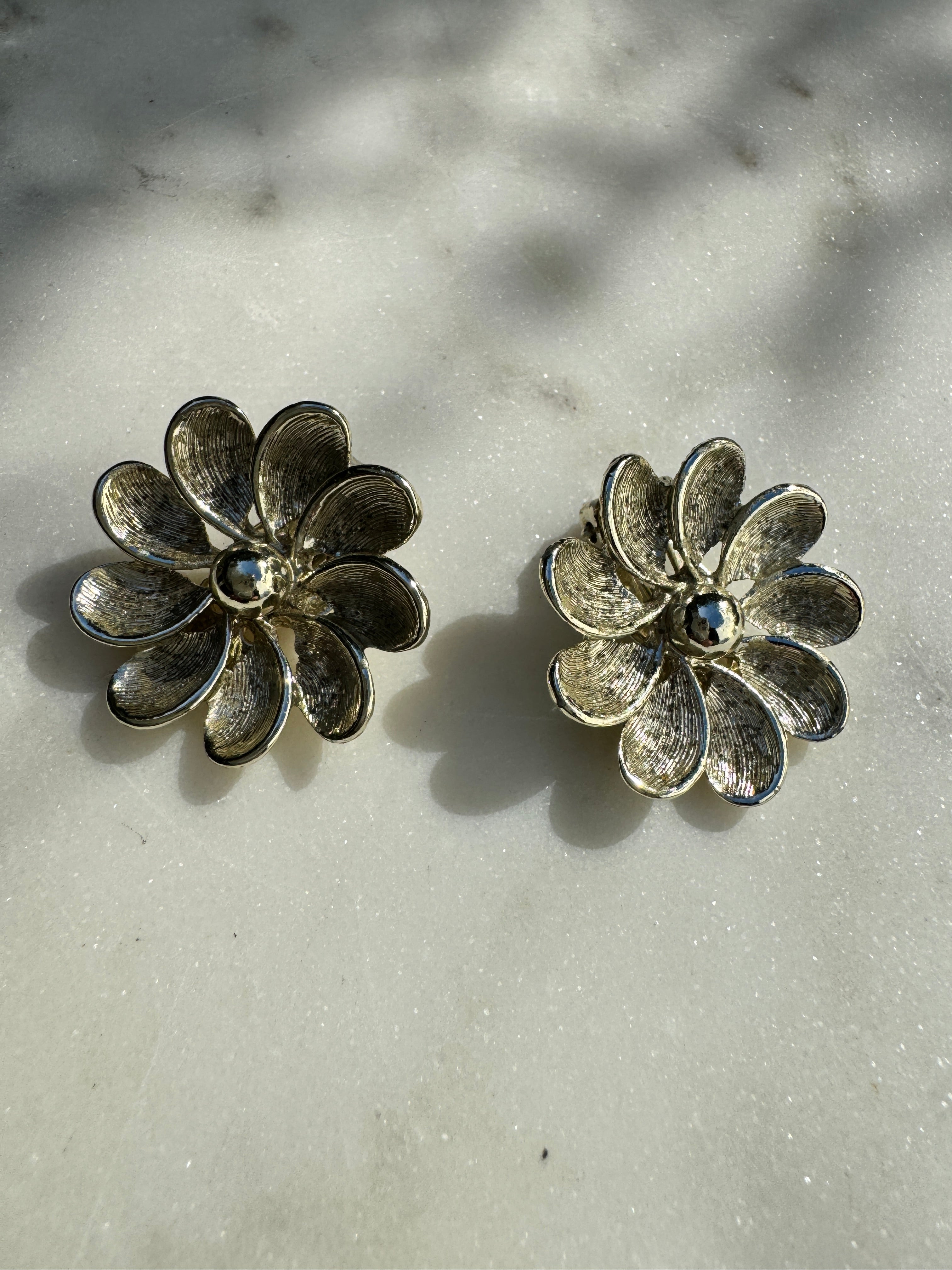 Future Nomads Earrings Vintage Clip Earrings Flower