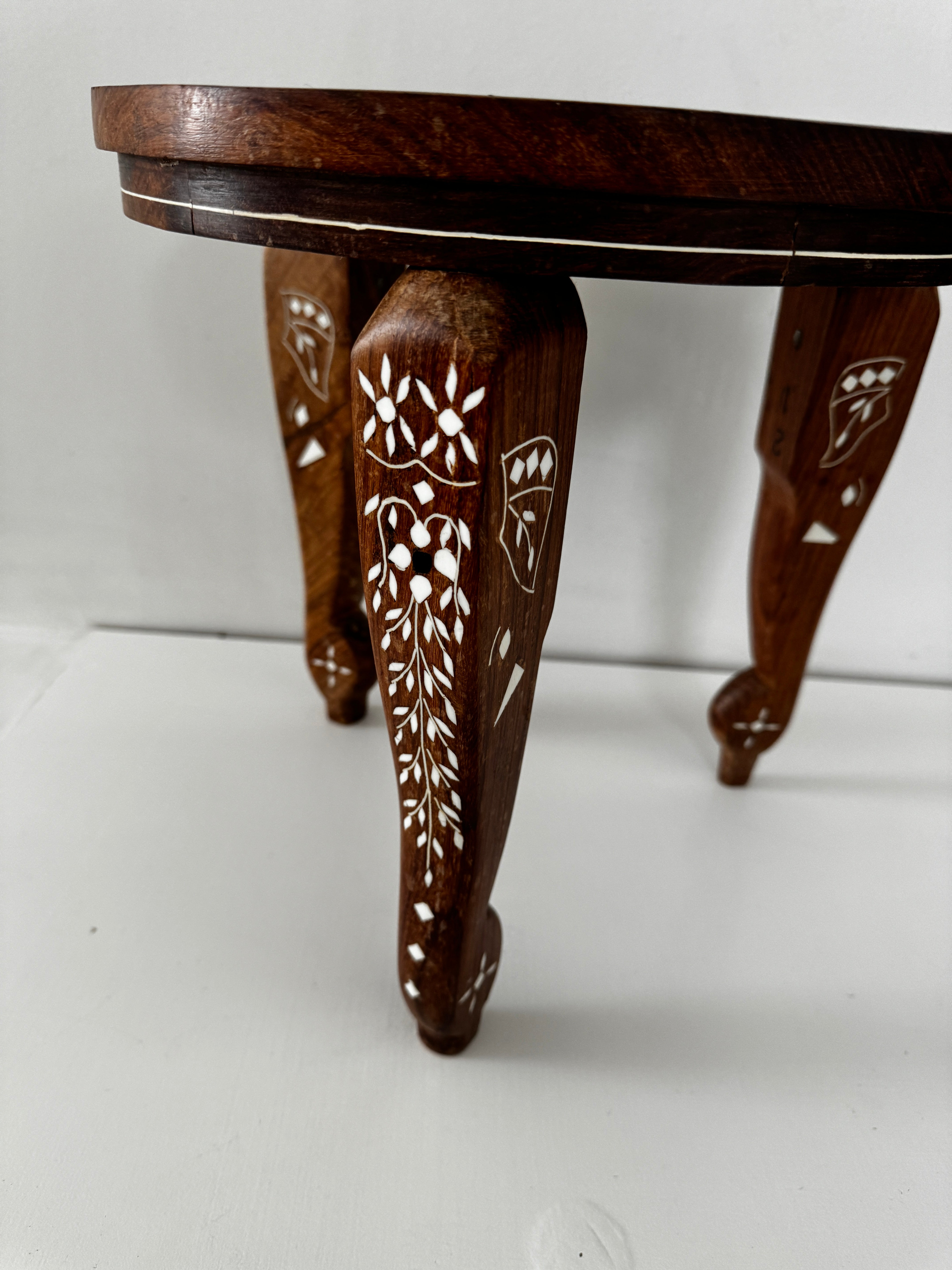 Rosewood Inlay Table Round | Homewares