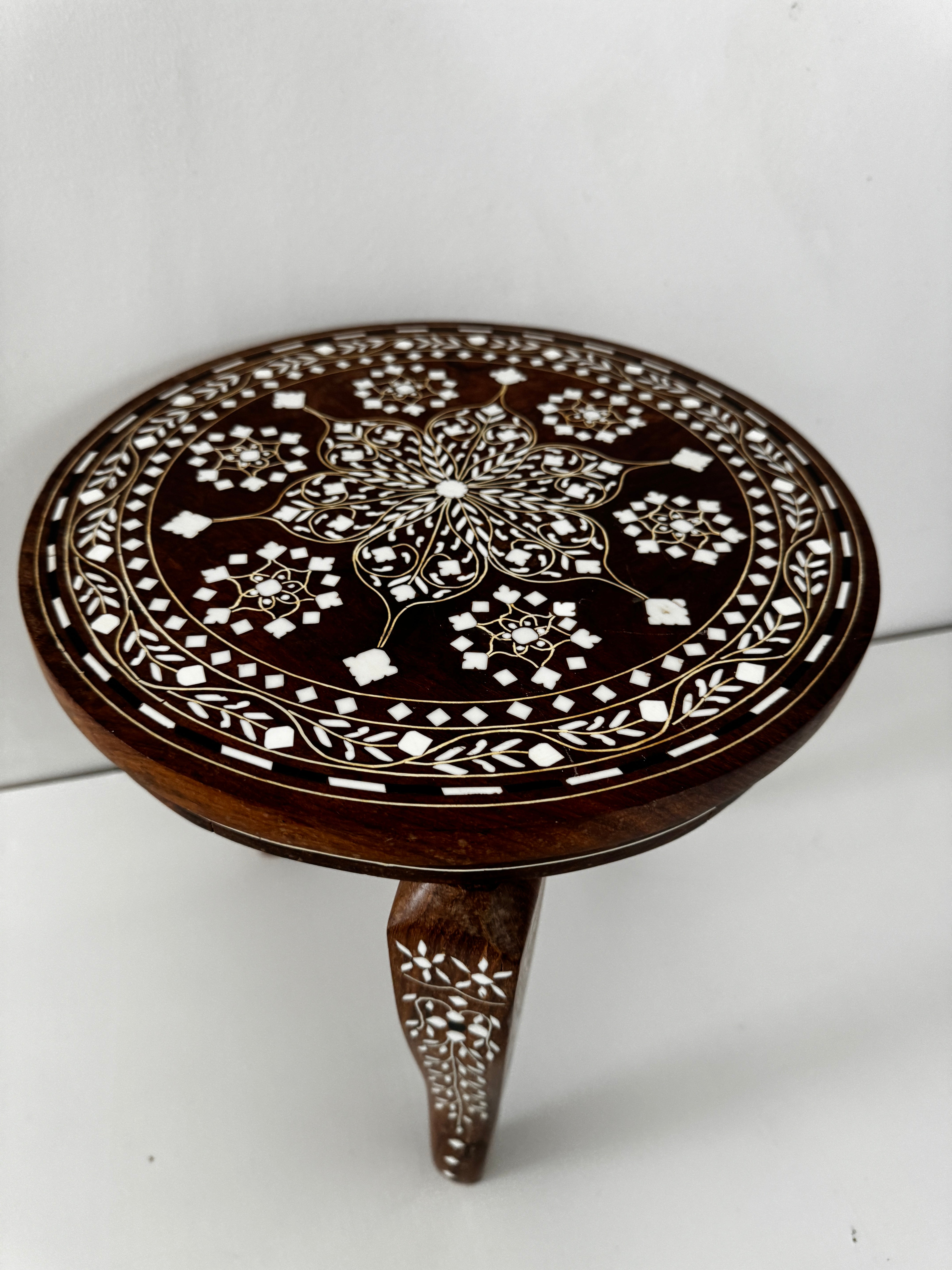Rosewood Inlay Table Round | Homewares