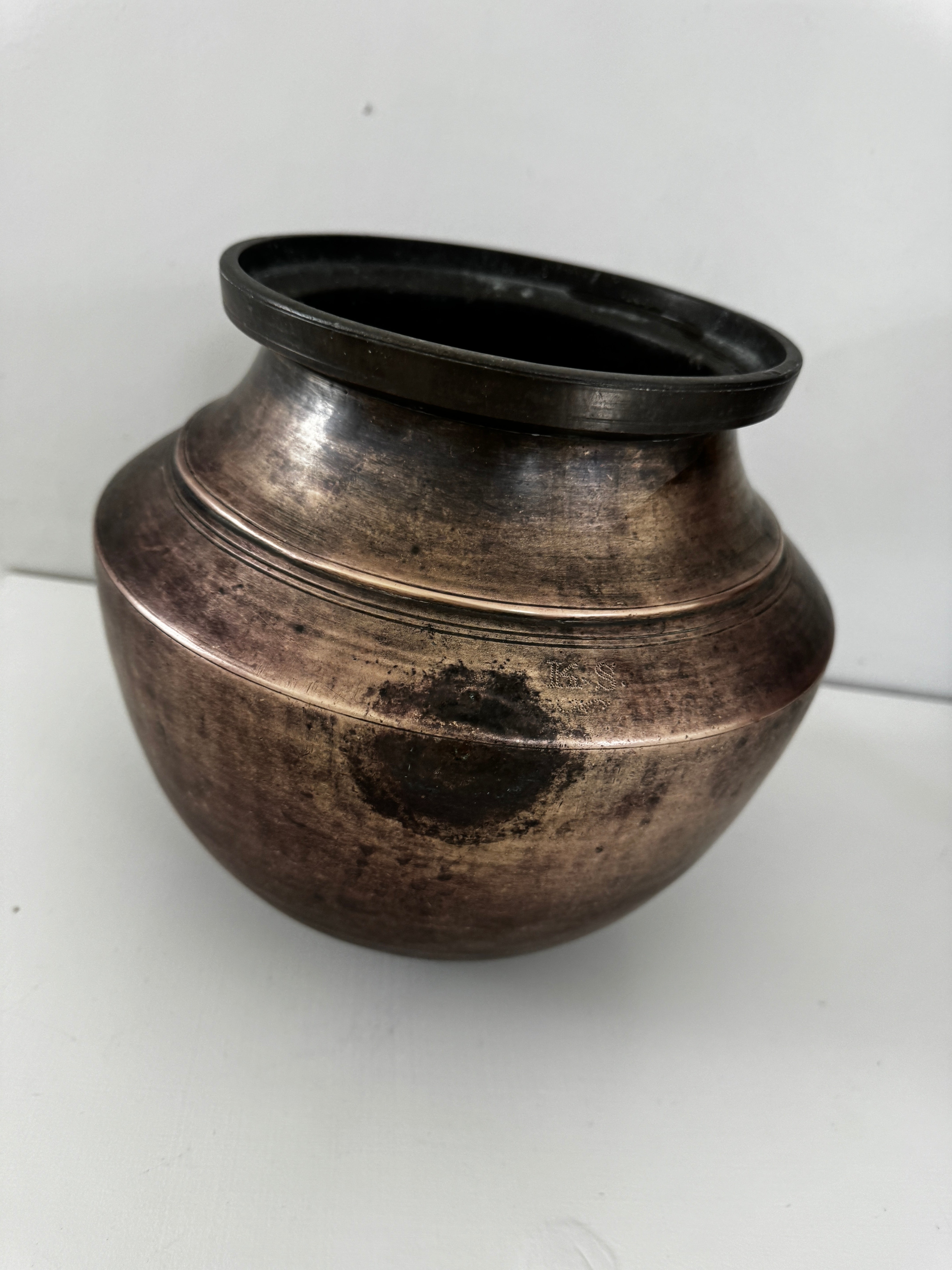 Future Nomads Homewares Vintage Brass Pot