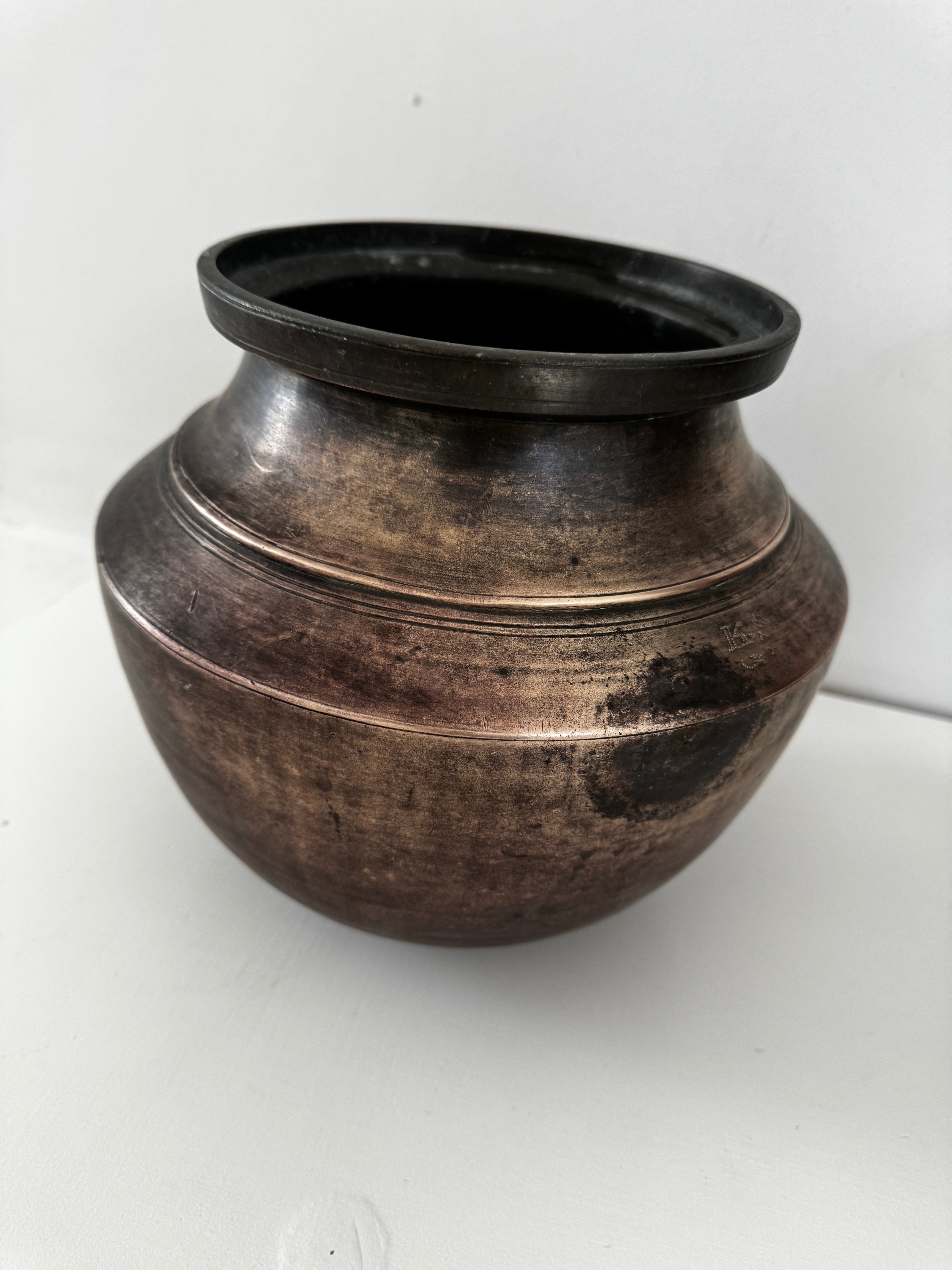 Future Nomads Homewares Vintage Brass Pot