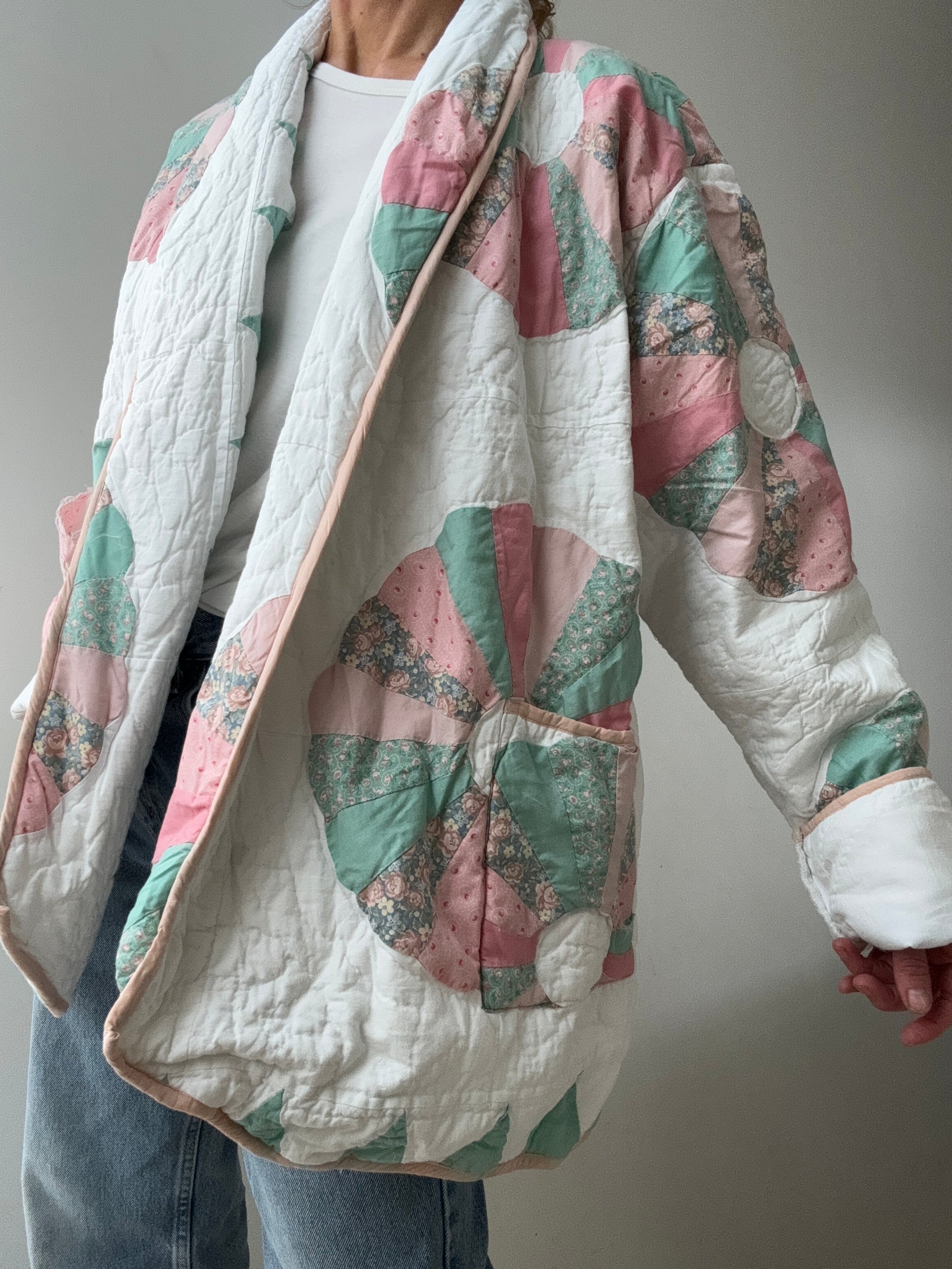 Future Nomads Jackets Free Size / Pink-White Upcycled Quilt Jacket Pink Flower