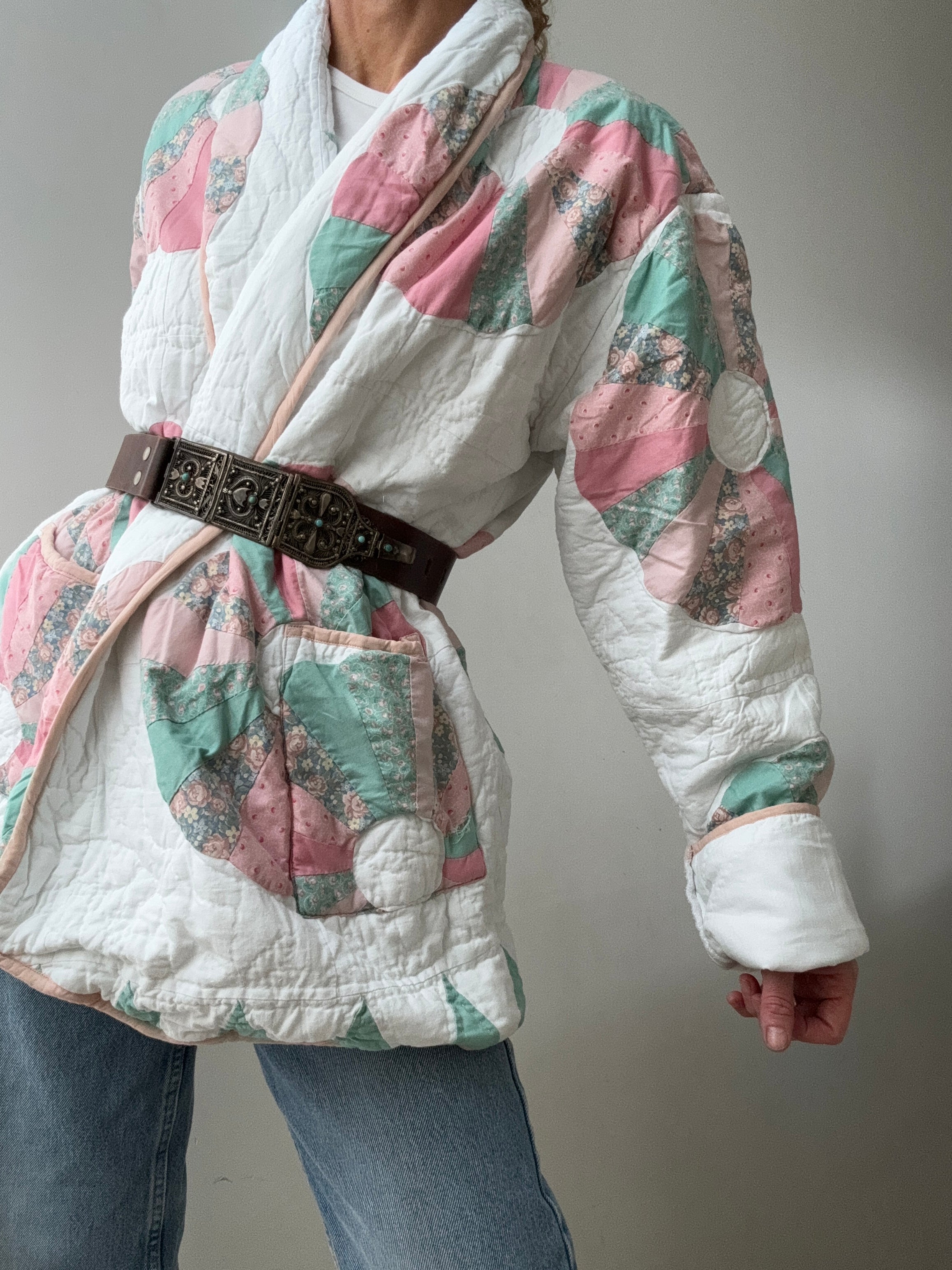 Future Nomads Jackets Free Size / Pink-White Upcycled Quilt Jacket Pink Flower